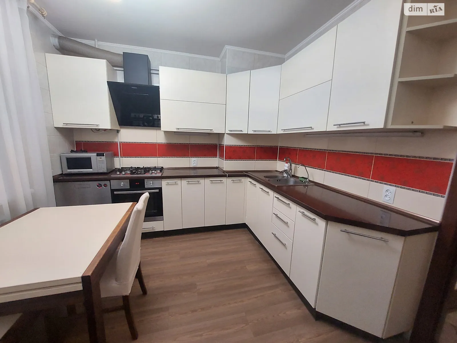 Сдается в аренду 3-комнатная квартира 69 кв. м в Николаеве, ул. Глеба Бабыча(8-го Марта (Центр)) - фото 1