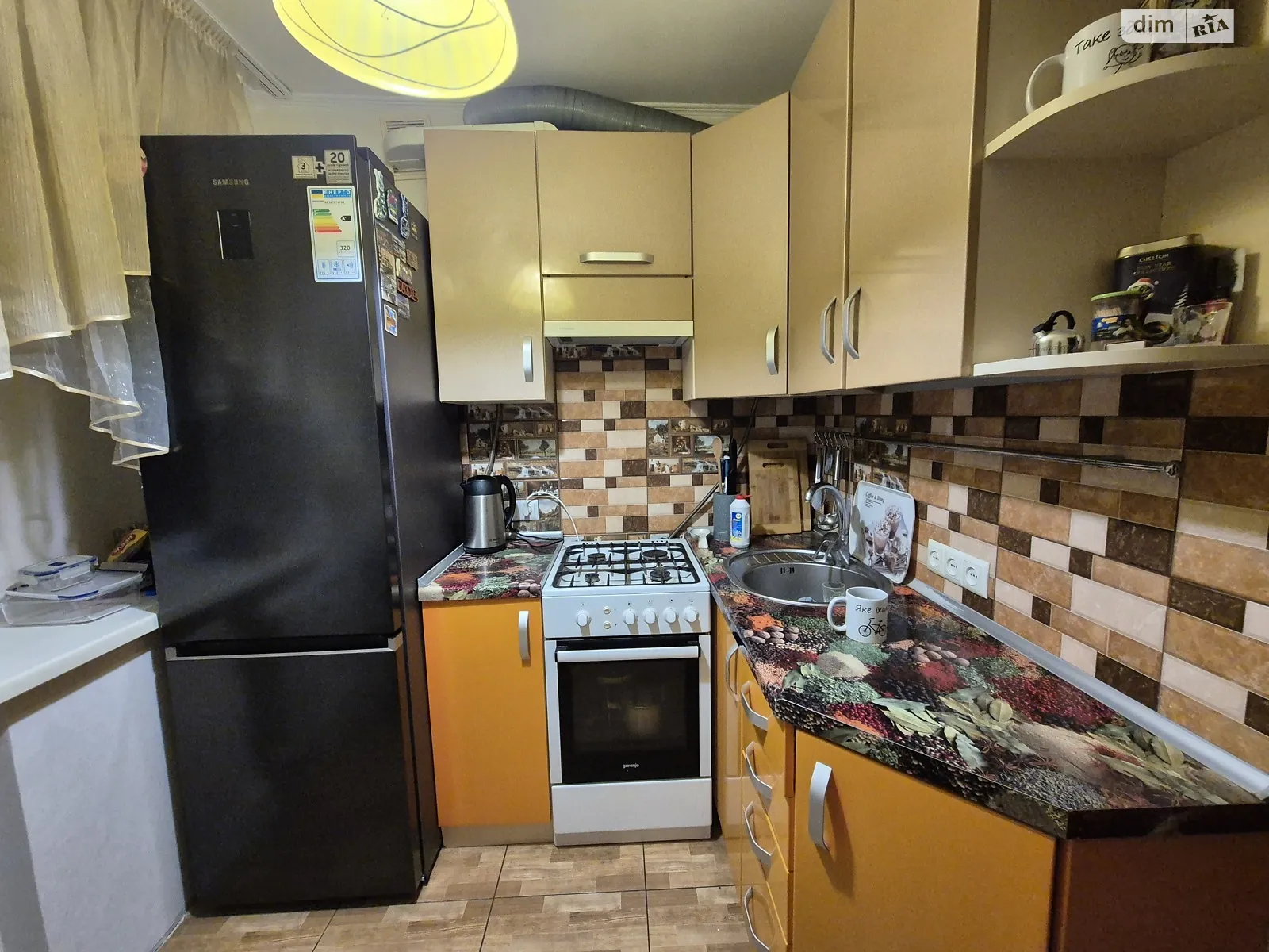 Продается 4-комнатная квартира 61 кв. м в Виннице, ул. Академика Янгеля, 46 - фото 1