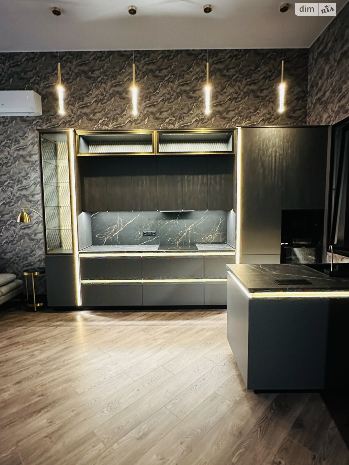 Прев'ю фото 6