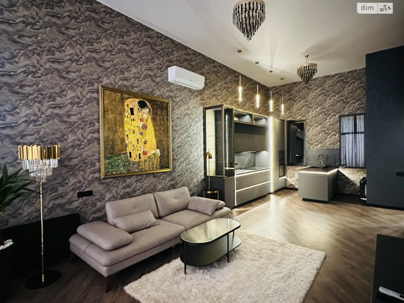 Продается 3-комнатная квартира 110 кв. м в Черкассах, ул. Гоголя, 302 - фото 1