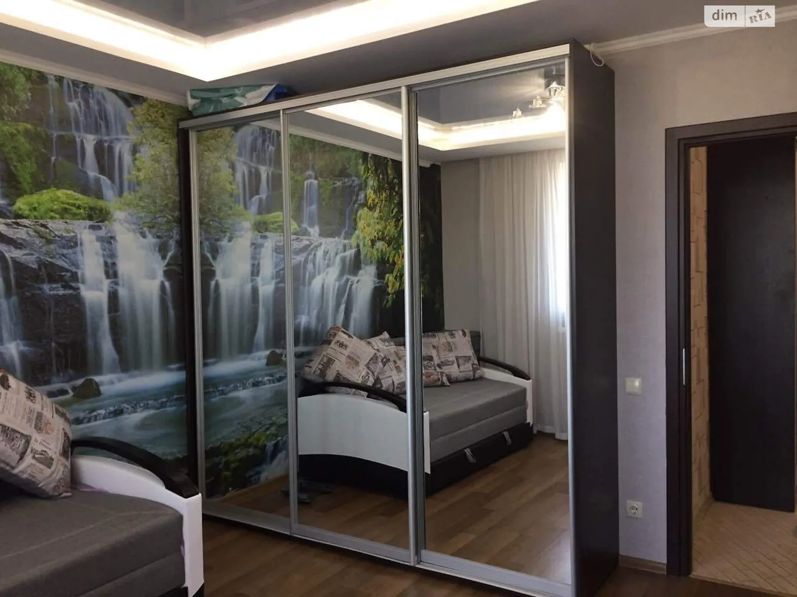 Сдается в аренду 1-комнатная квартира 38 кв. м в Одессе, мас. Радужный, 15/3 - фото 1