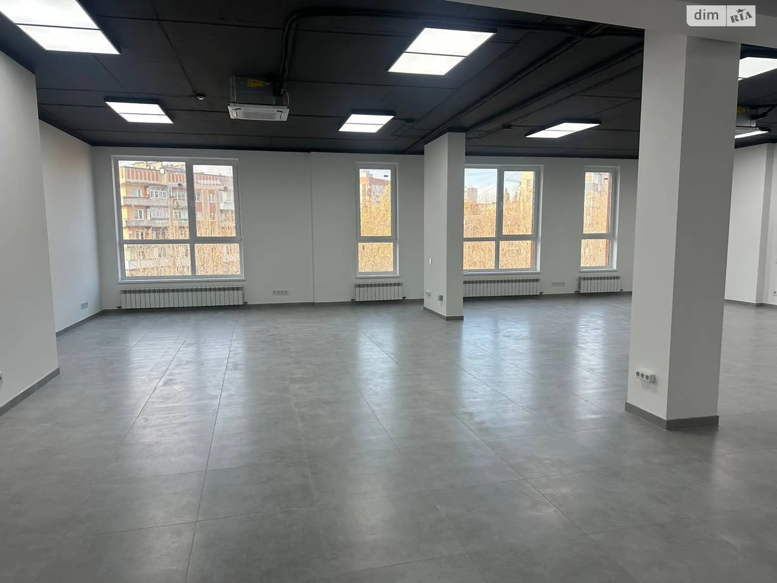 Здається в оренду офіс 144 кв. м в бізнес-центрі, цена: 28800 грн - фото 1