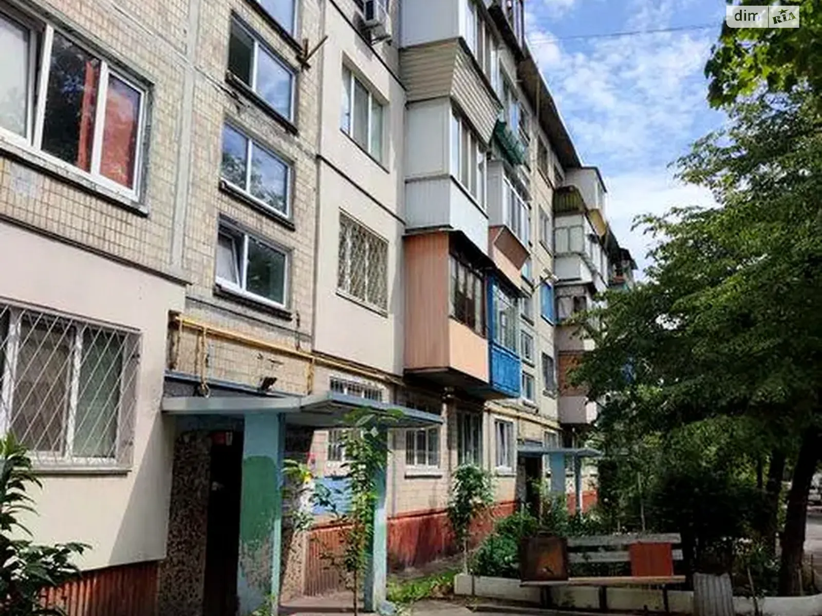 Продается 2-комнатная квартира 47 кв. м в Киеве, ул. Ирины Бекешкиной(Генерала Карбышева), 8 - фото 1