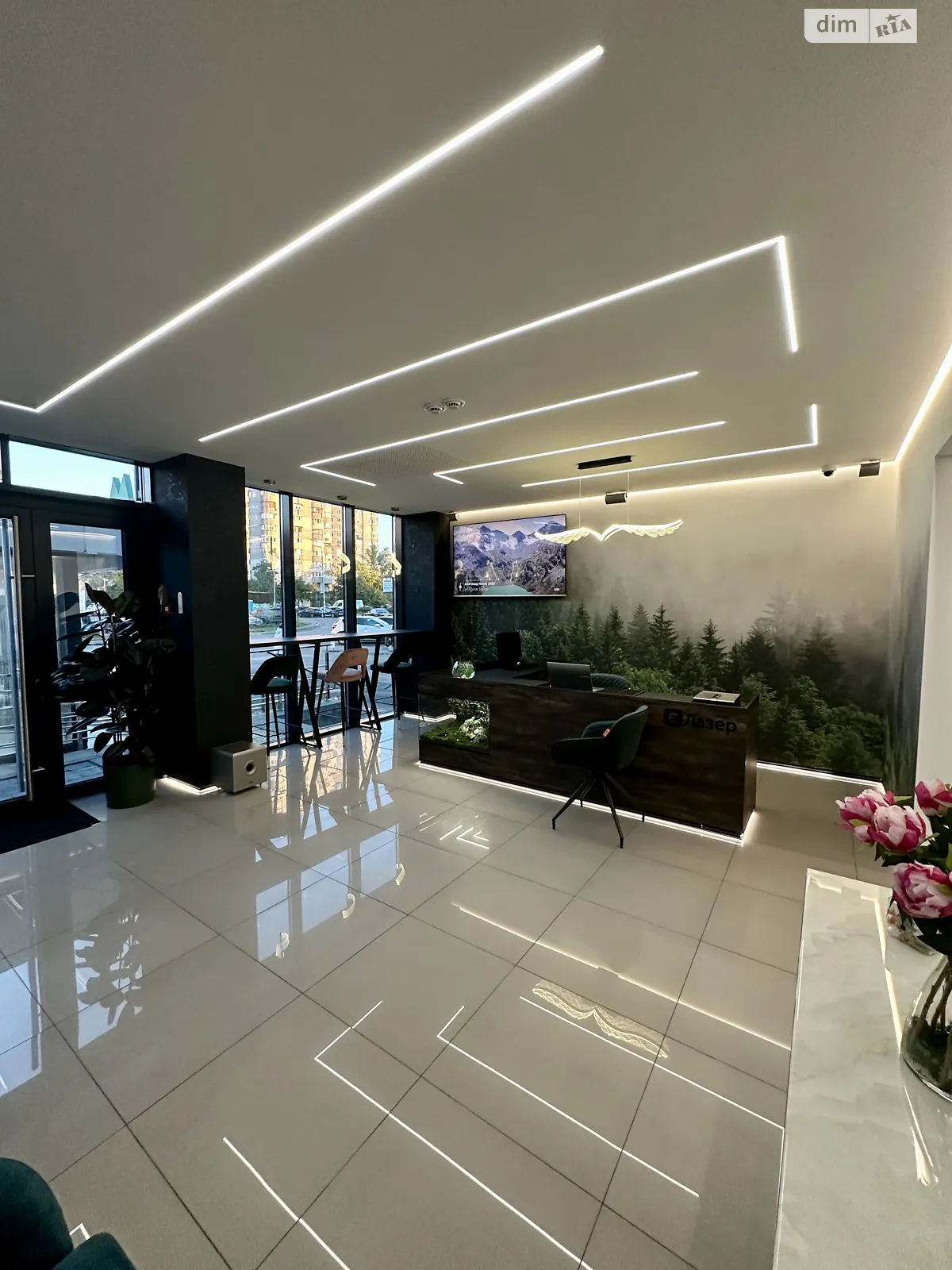 Здається в оренду приміщення вільного призначення 145 кв. м в 3-поверховій будівлі, цена: 290000 грн - фото 1