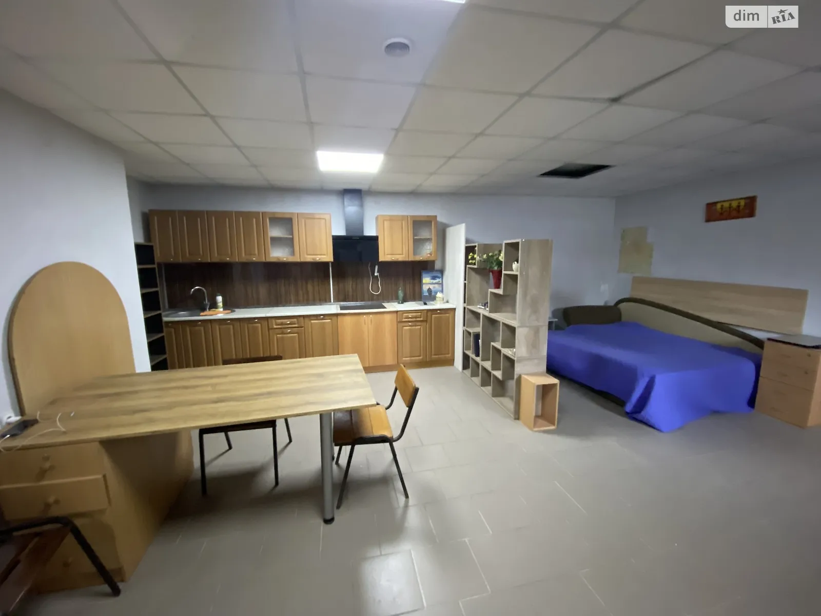 1-комнатная квартира 50.2 кв. м в Тернополе, ул. Лозовецкая, 6 - фото 1