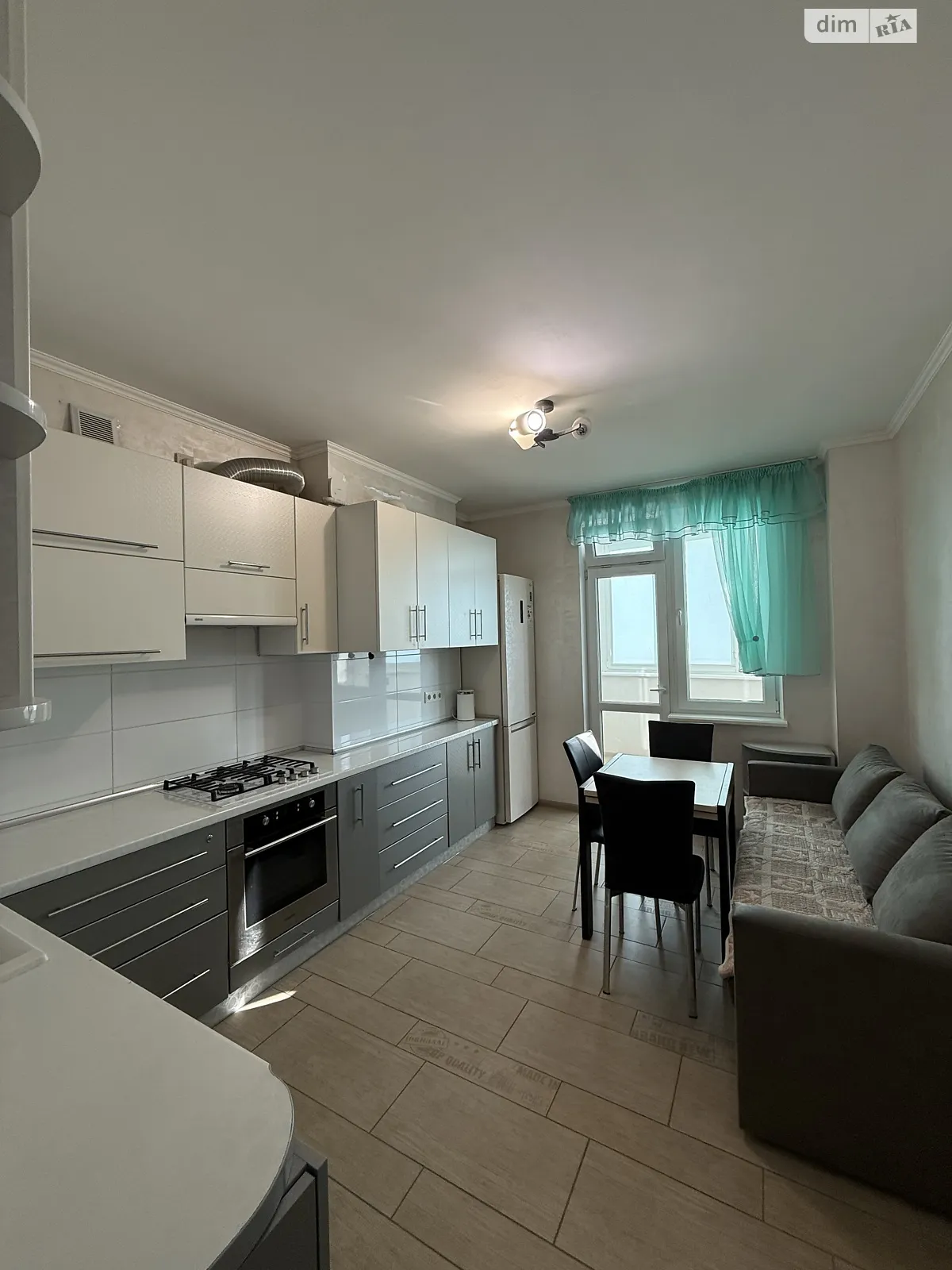 Сдается в аренду 1-комнатная квартира 53 кв. м в Львове, просп. Красной Калины - фото 1