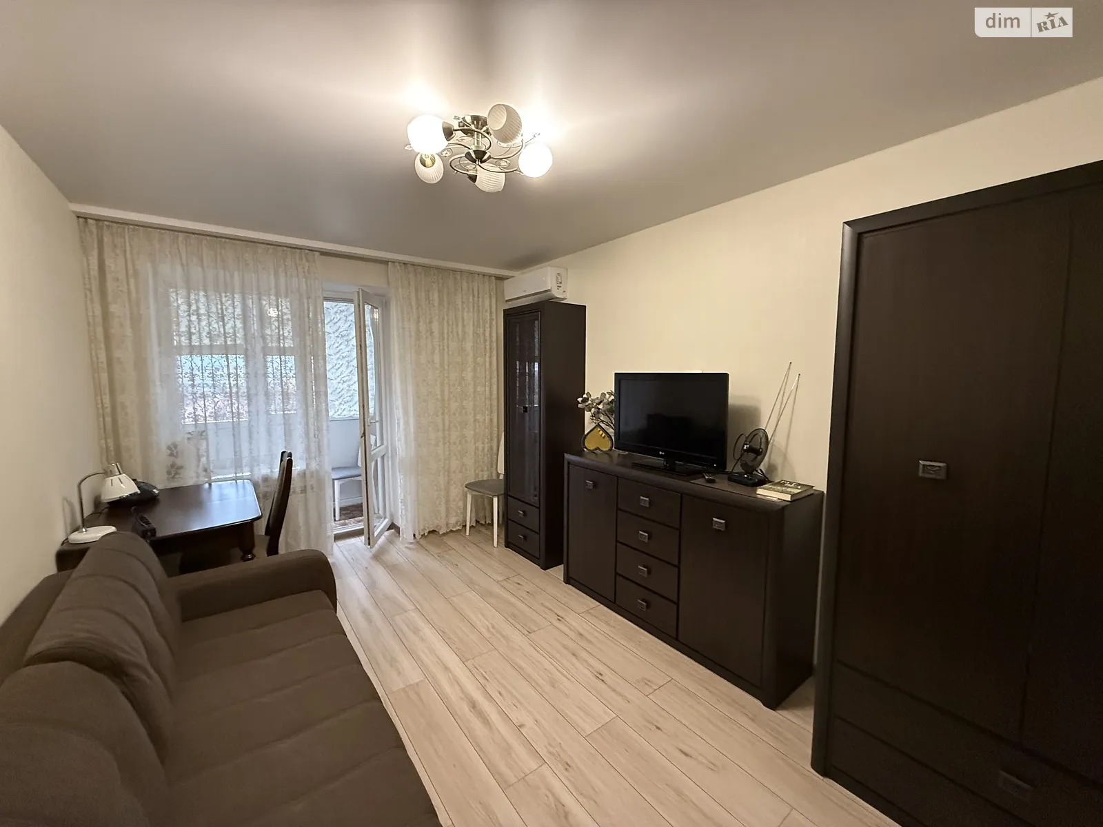 Продается 2-комнатная квартира 46.1 кв. м в Хмельницком, ул. Владимирская, 1 - фото 1