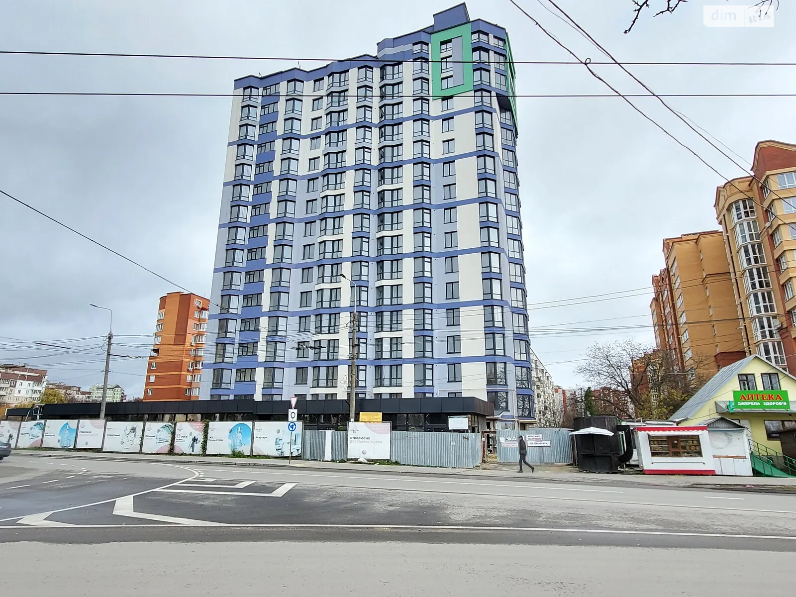 1-комнатная квартира 45 кв. м в Тернополе, бул. Кулиша Пантелеймона - фото 1