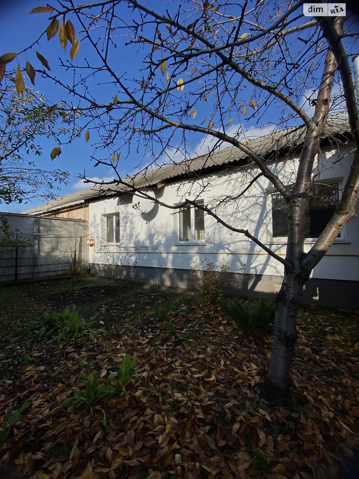 Продается одноэтажный дом 65 кв. м с камином, цена: 40000 $ - фото 1