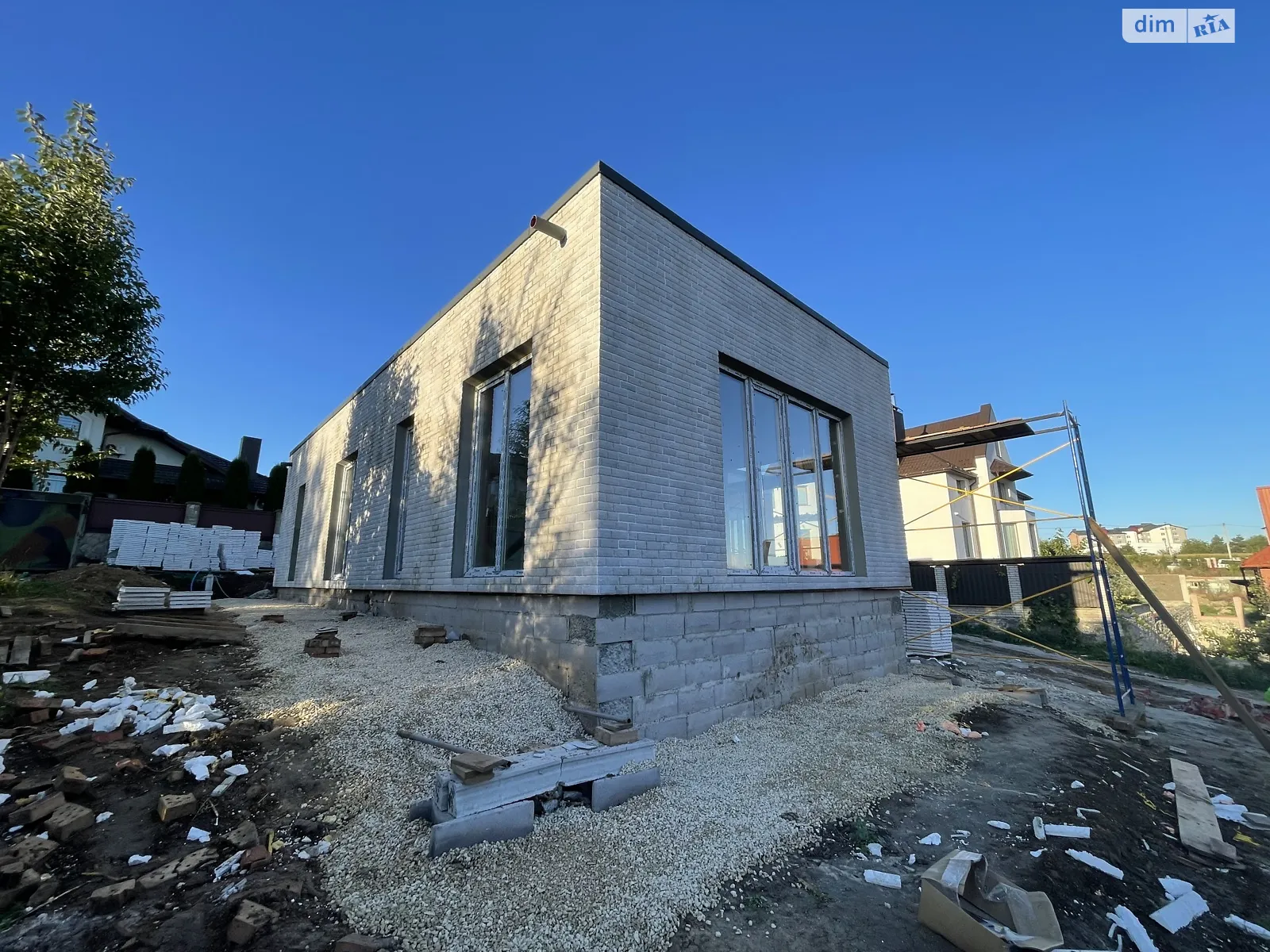 Продается одноэтажный дом 112 кв. м с садом, цена: 95000 $ - фото 1