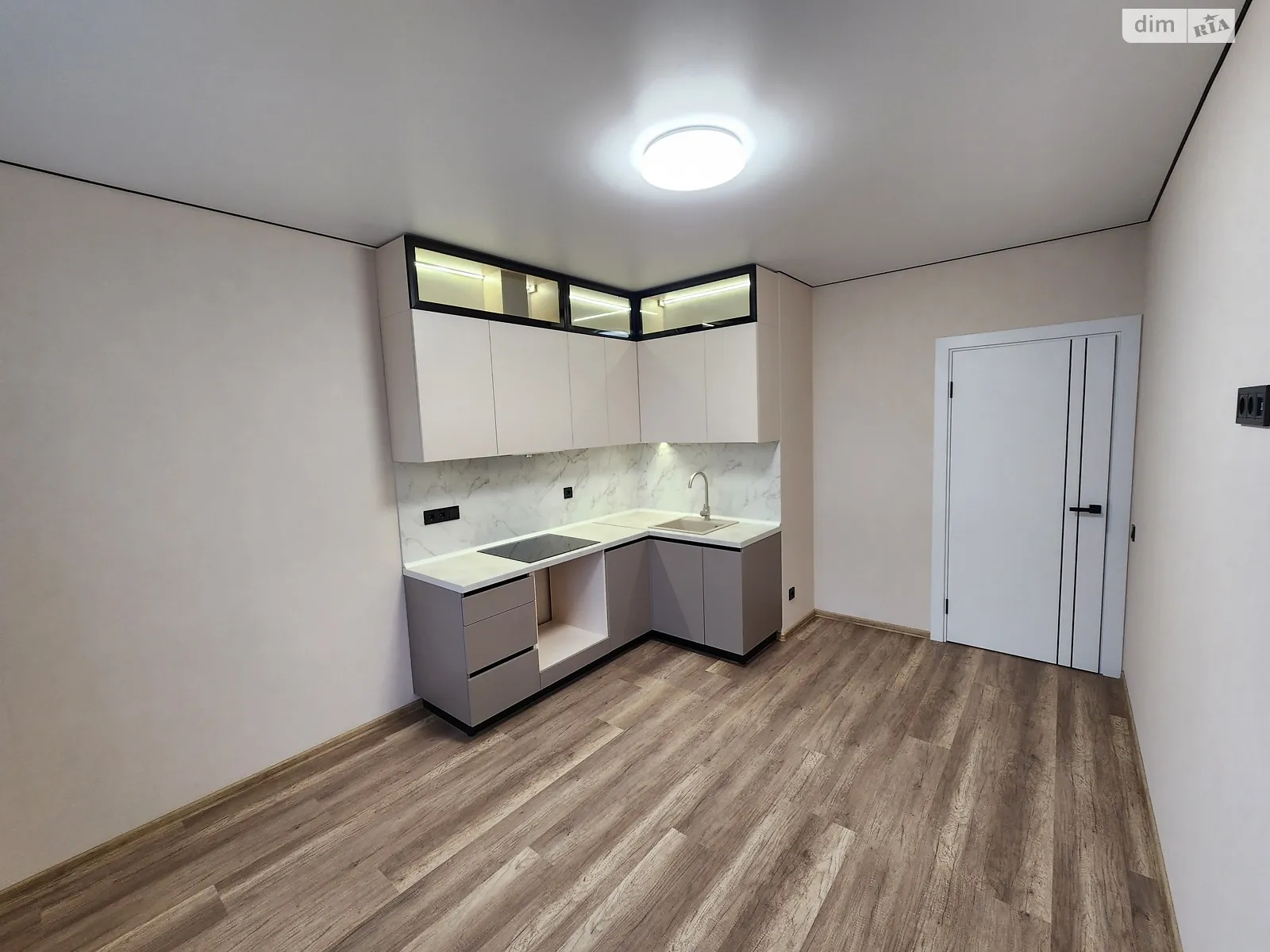 Продається 1-кімнатна квартира 43.9 кв. м у Крижанівка, вул. Академіка Сахарова, 3Е - фото 1