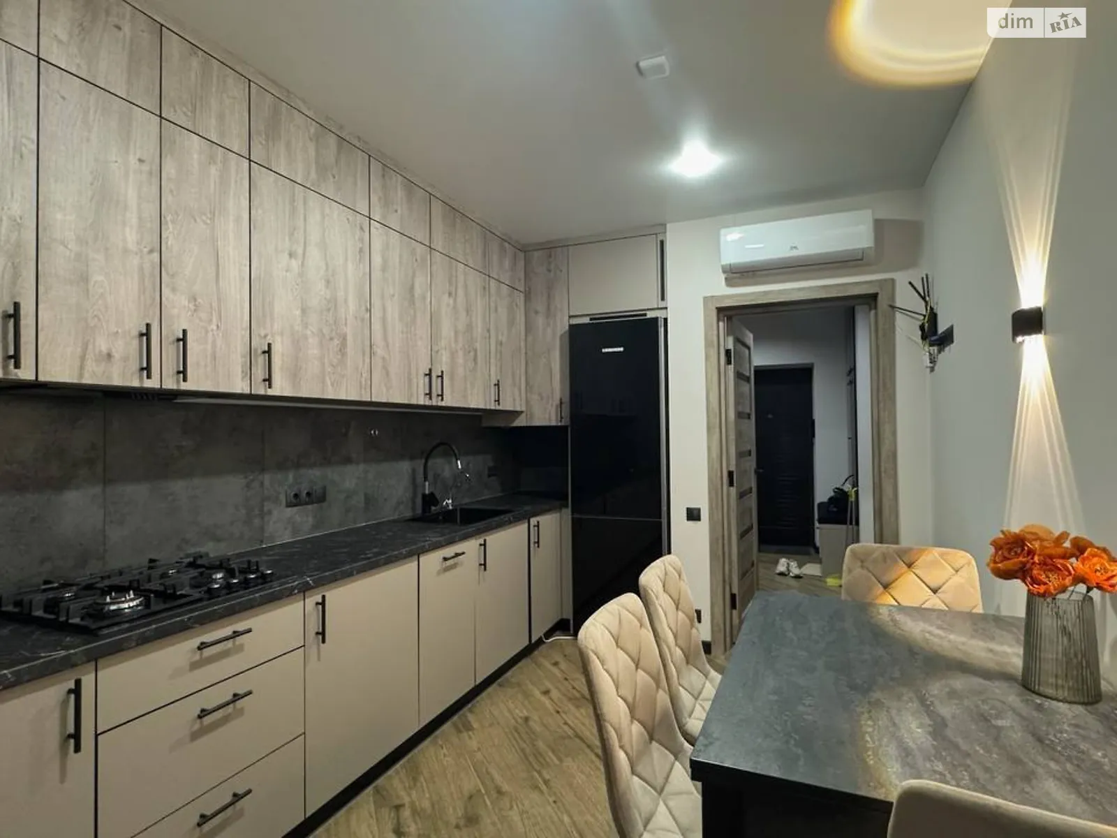 Сдается в аренду 2-комнатная квартира 62 кв. м в Львове, ул. Шевченко Тараса, 25 - фото 1