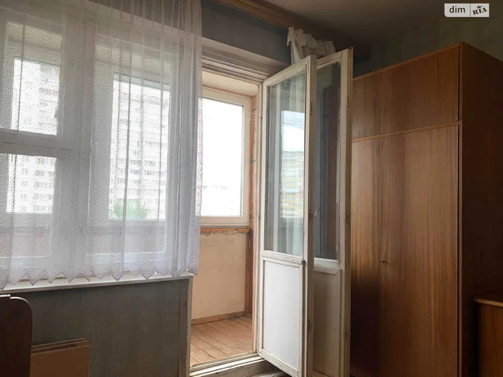 Продается 4-комнатная квартира 70.7 кв. м в Киеве, ул. Рональда Рейгана(Теодора Драйзера), 9Г - фото 1