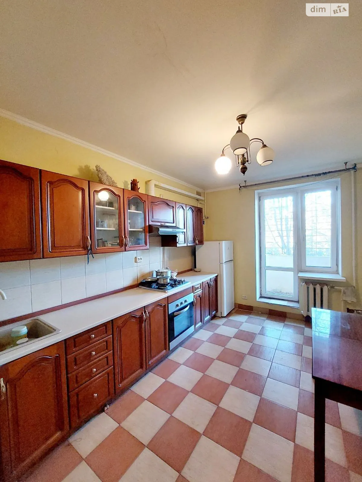 Продается 1-комнатная квартира 50 кв. м в Одессе, ул. Академика Заболотного, 58 - фото 1