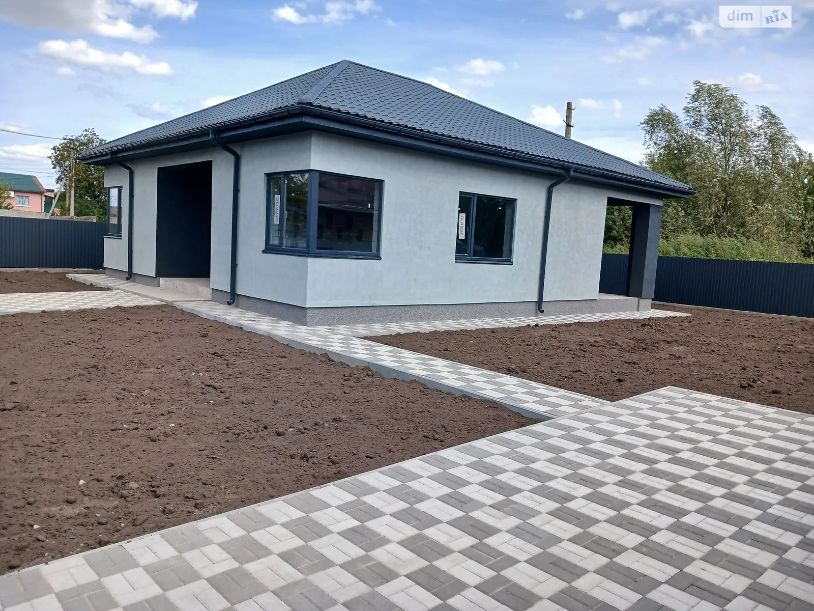 Продается одноэтажный дом 132 кв. м с беседкой, цена: 85000 $ - фото 1