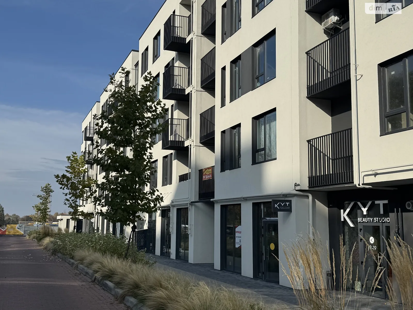 Продается помещения свободного назначения 137 кв. м в 4-этажном здании, цена: 300000 $ - фото 1