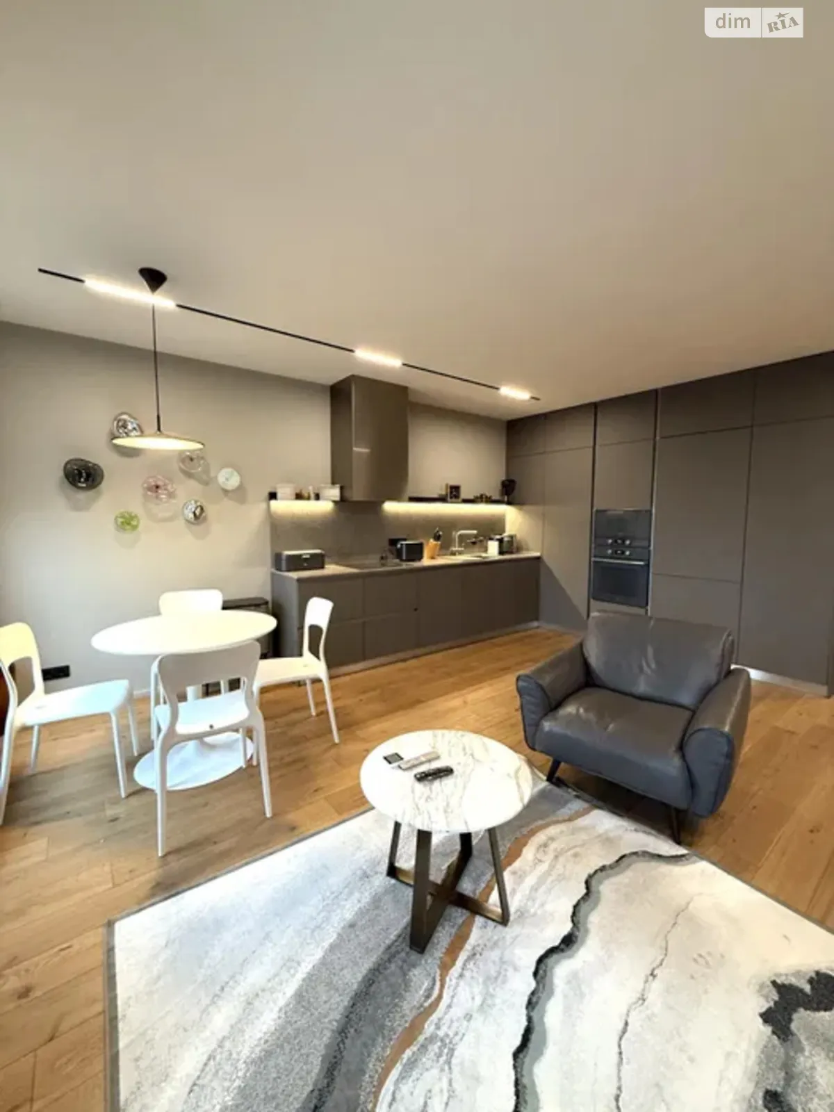 Продается 3-комнатная квартира 78 кв. м в Киеве, ул. Антоновича(Горького), 74 - фото 1