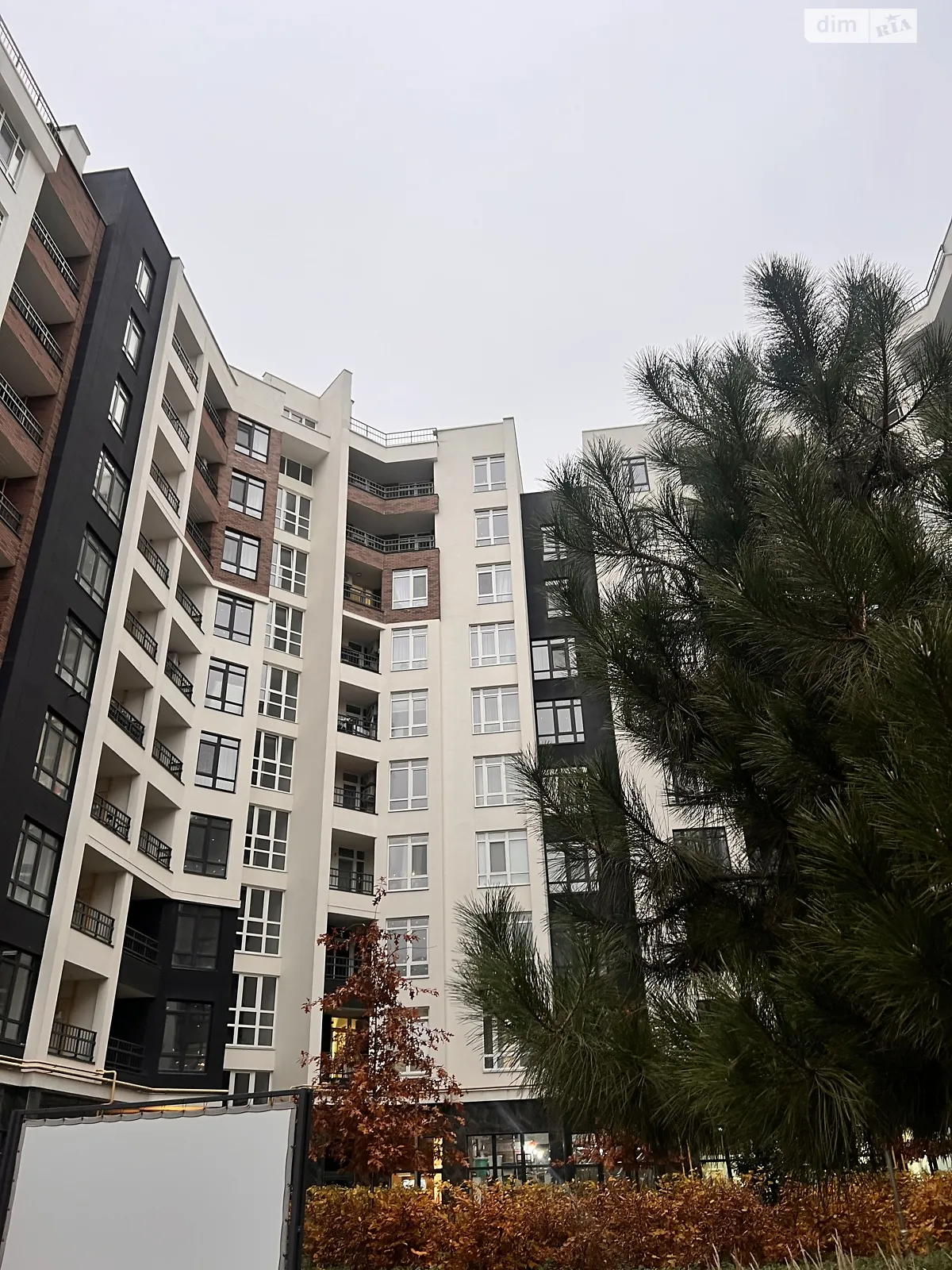 Продається 2-кімнатна квартира 62 кв. м у Ірпені, вул. Ольги Кобилянської(Достоєвського), 1В/20 - фото 1