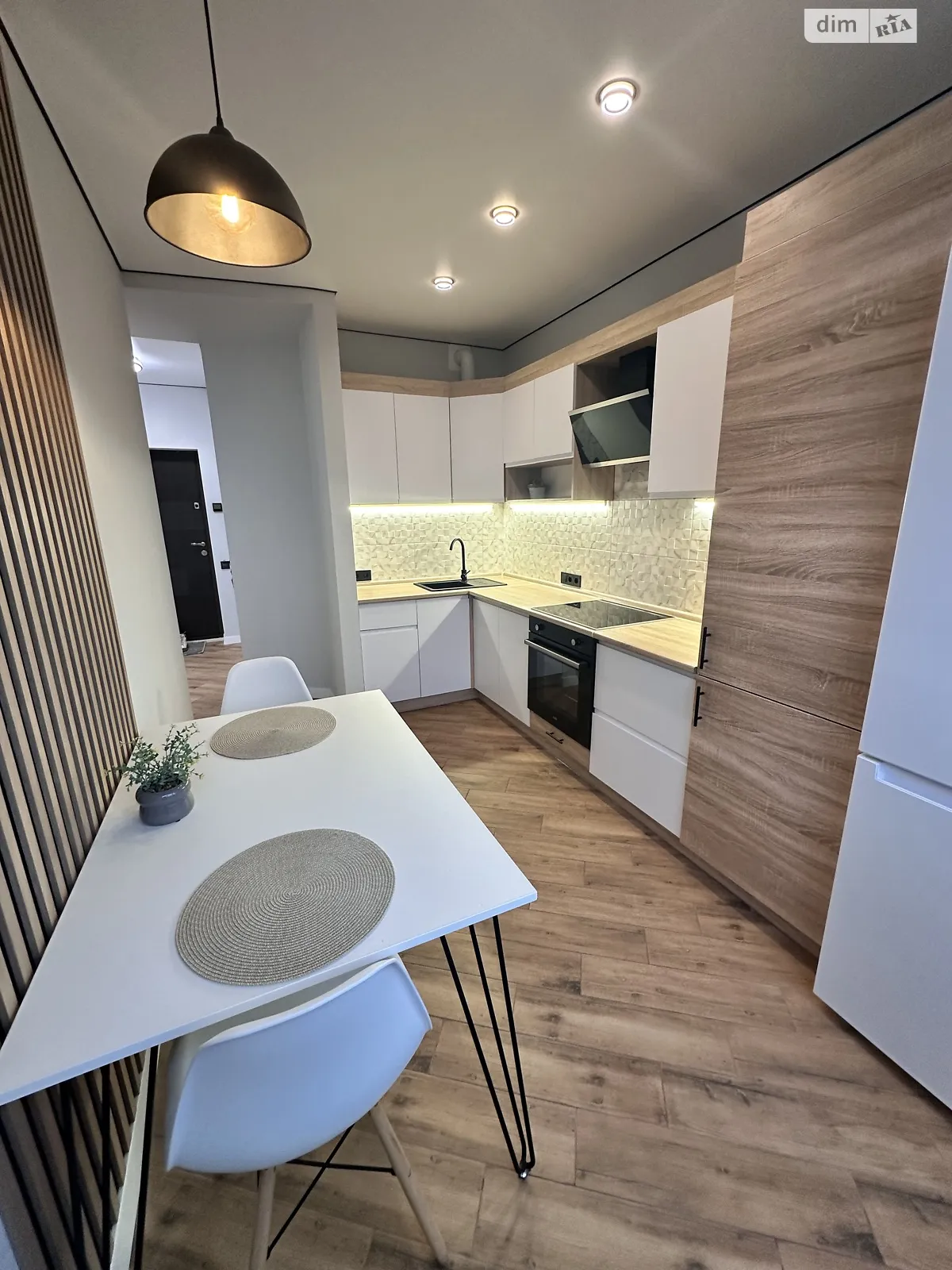 Сдается в аренду 1-комнатная квартира 30.4 кв. м в, цена: 11500 грн - фото 1