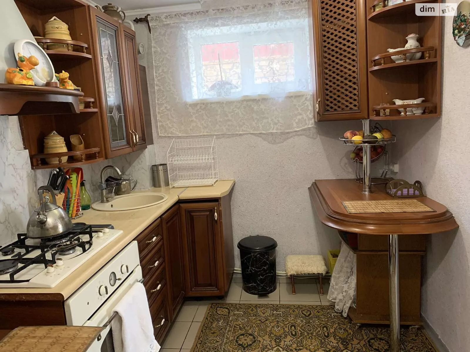 Продается дом на 2 этажа 325.8 кв. м с бассейном, цена: 98000 $ - фото 1