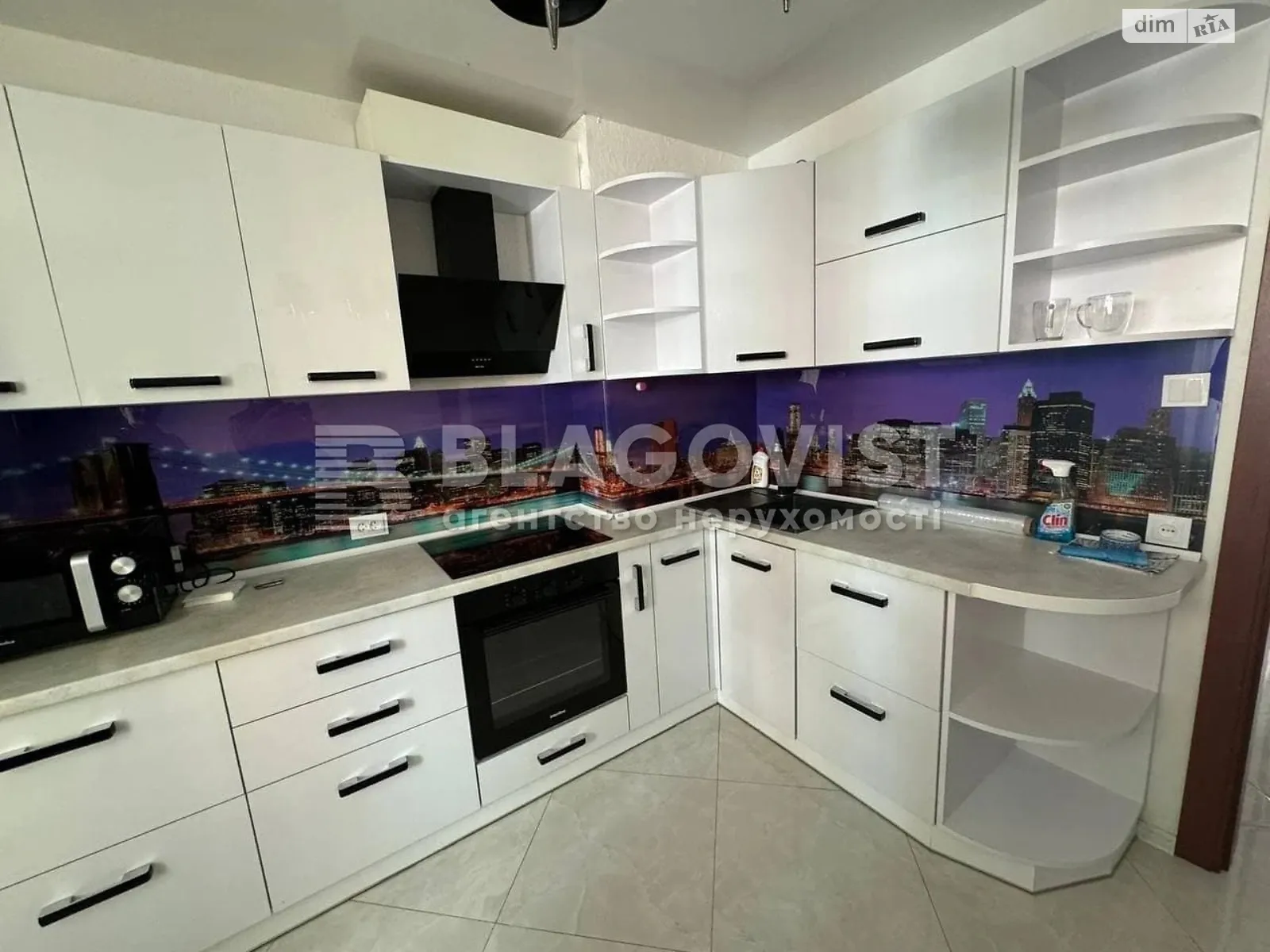 Продается 3-комнатная квартира 88 кв. м в Киеве, ул. Сергeя Данченко, 1 - фото 1