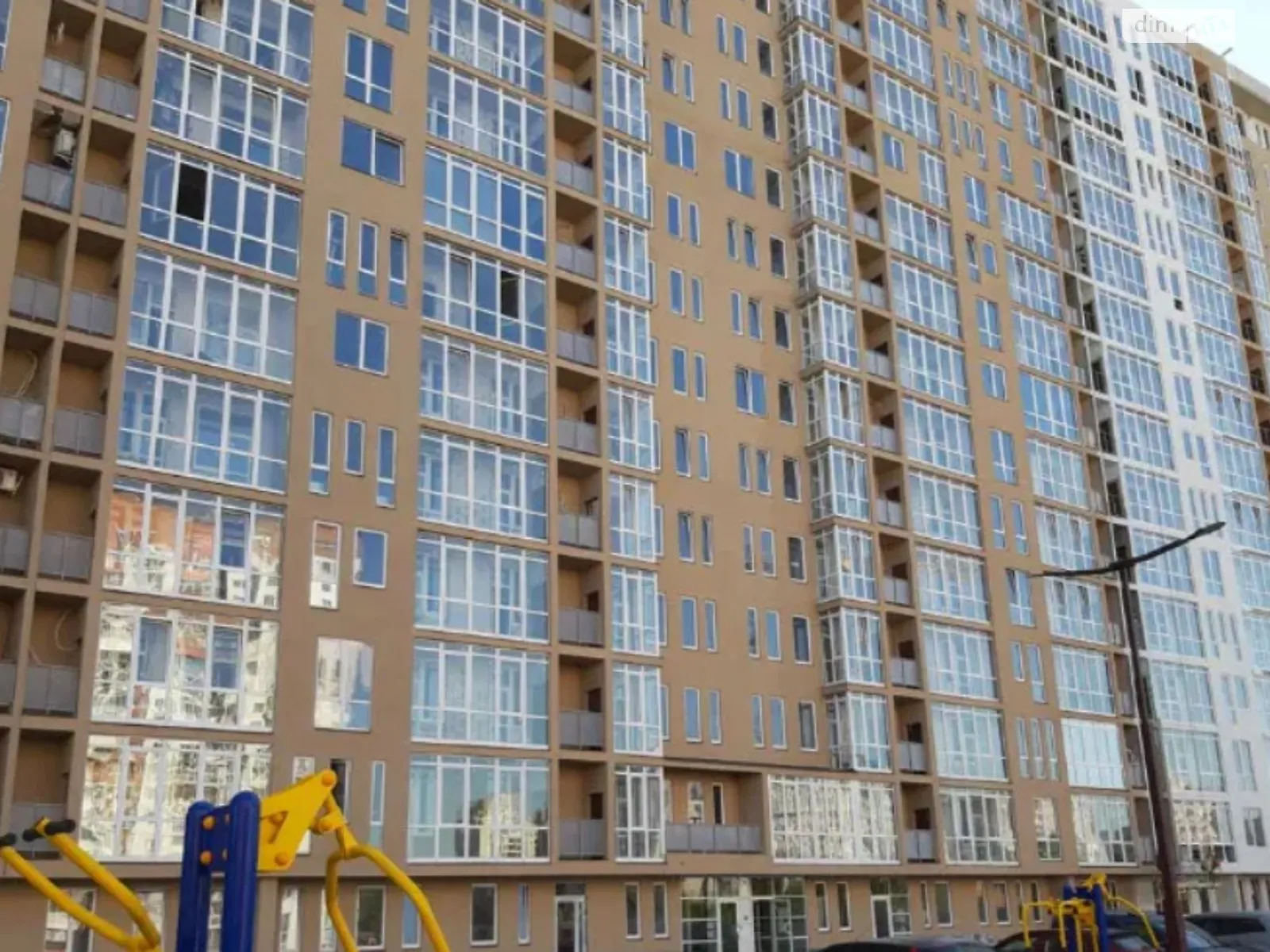 Продается 2-комнатная квартира 54 кв. м в Харькове, ул. Клочковская, 117 - фото 1