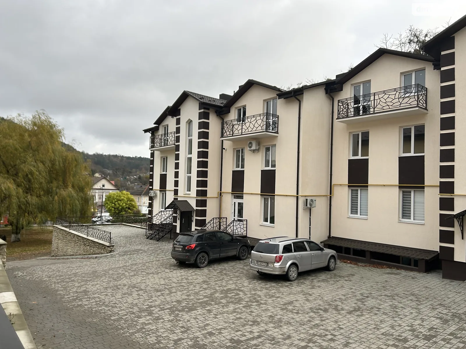 Продається приміщення вільного призначення 51.2 кв. м в 3-поверховій будівлі, цена: 65000 $ - фото 1