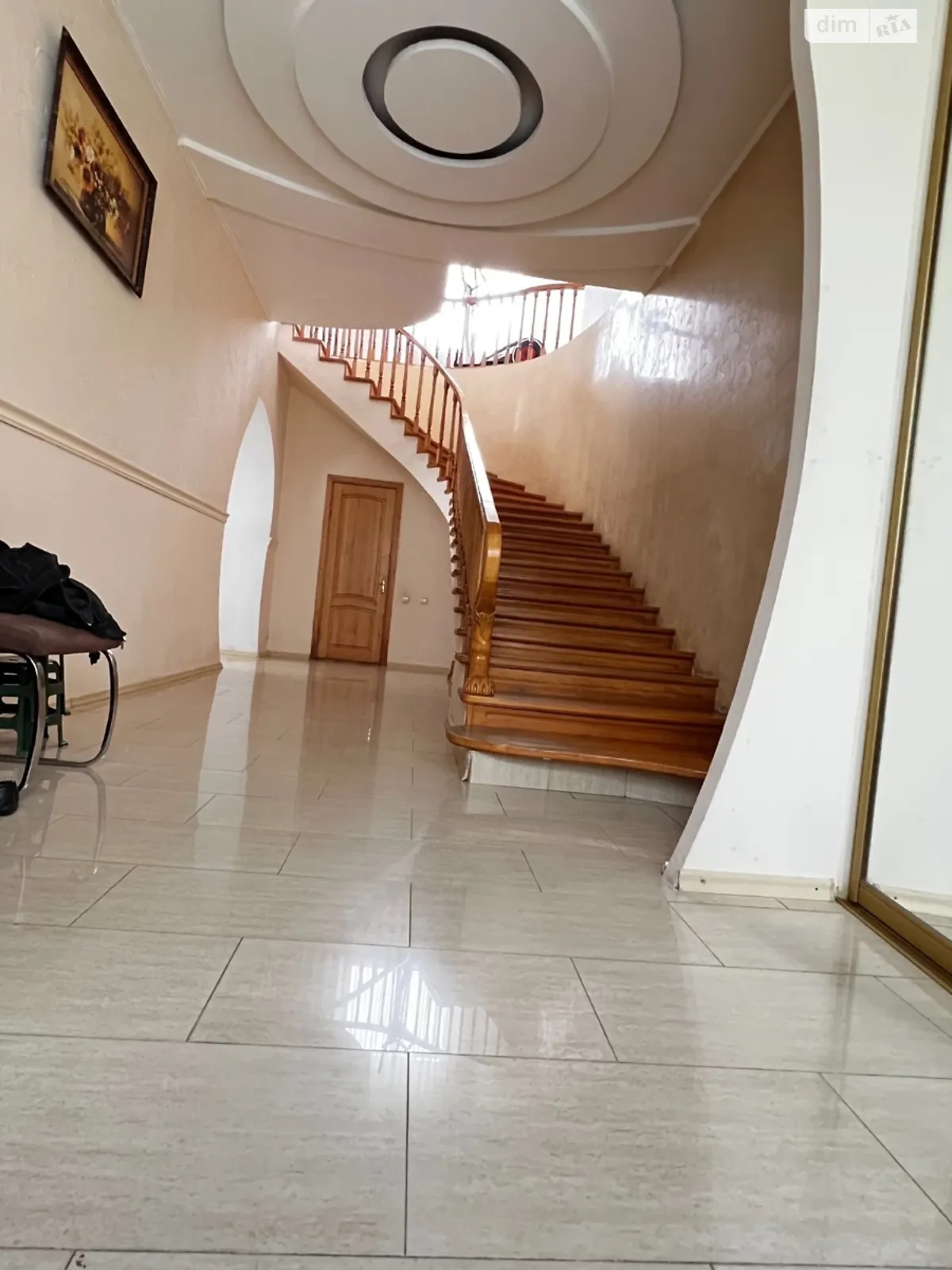 Продается дом на 2 этажа 237 кв. м с беседкой, цена: 250000 $ - фото 1