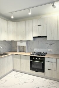 Продаж квартири, Хмельницький, р‑н. Озерна, Гетьманська вулиця, буд. 7