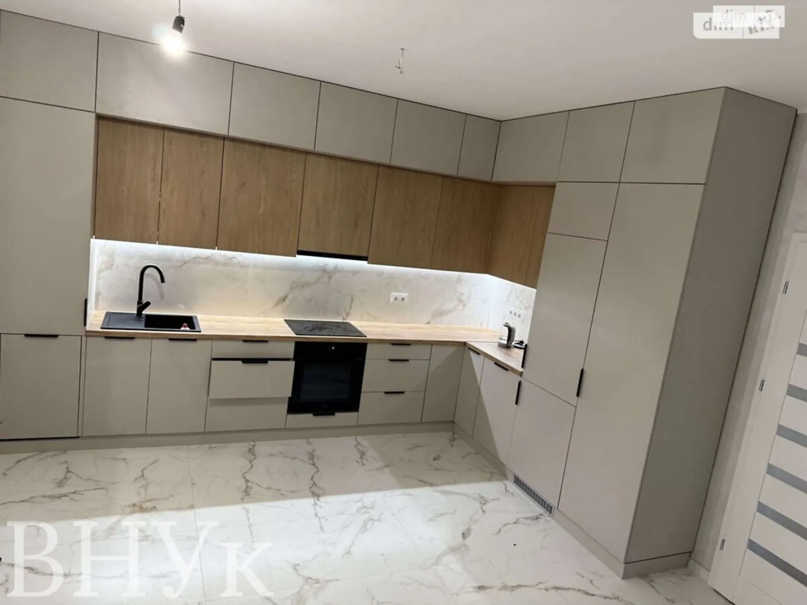 2-комнатная квартира 72 кв. м в Луцке, ул. Електроапаратная - фото 1