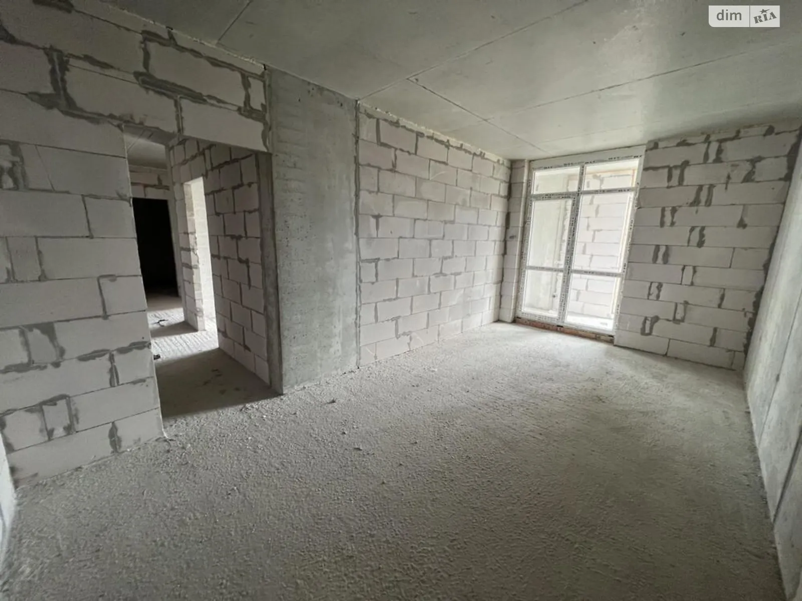 Продается 3-комнатная квартира 88 кв. м в Львове, ул. Хмельницкого Богдана - фото 1