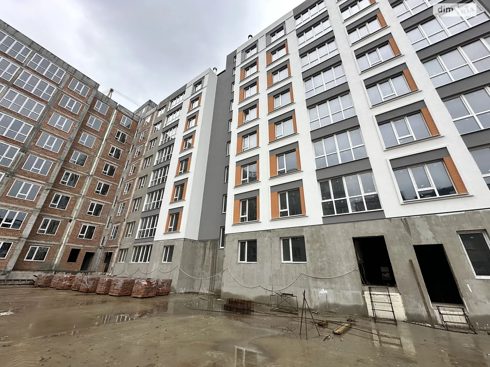 Продается 1-комнатная квартира 49 кв. м в Виннице, ул. Ивана Богуна, 27А - фото 1