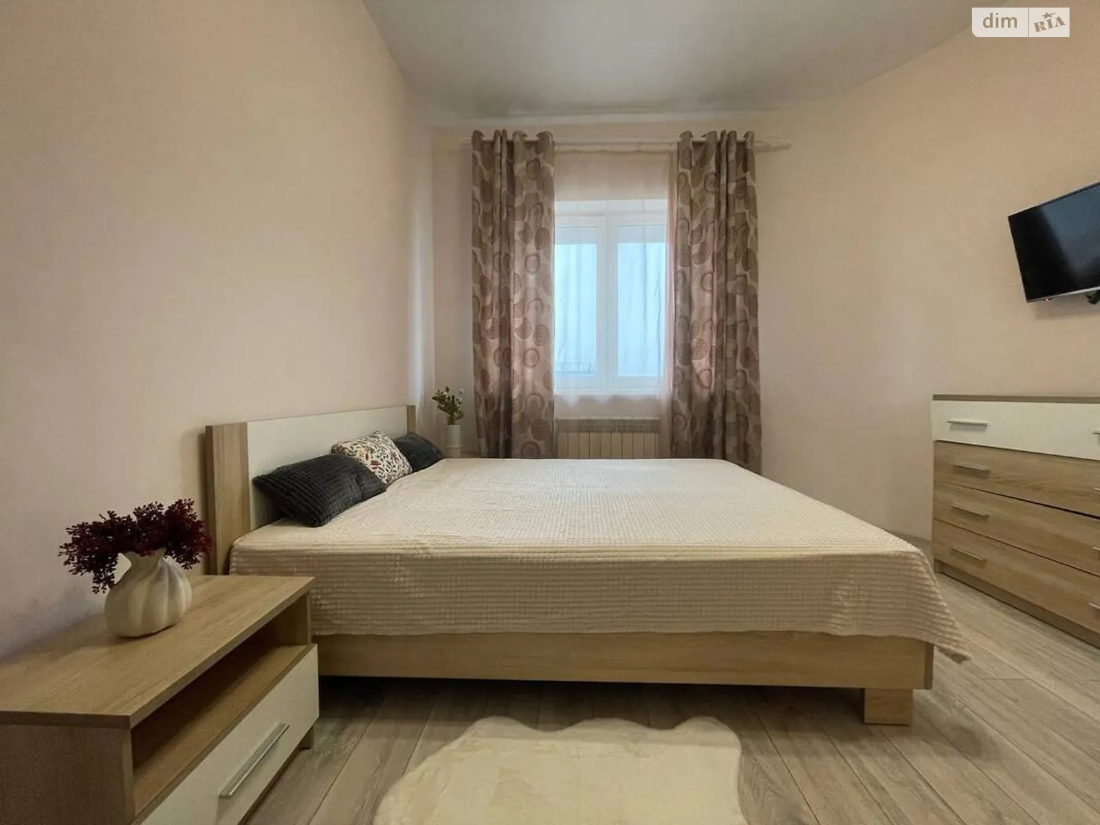 Продается 1-комнатная квартира 55.4 кв. м в Киеве, ул. Юрия Кондратюка, 3 - фото 1