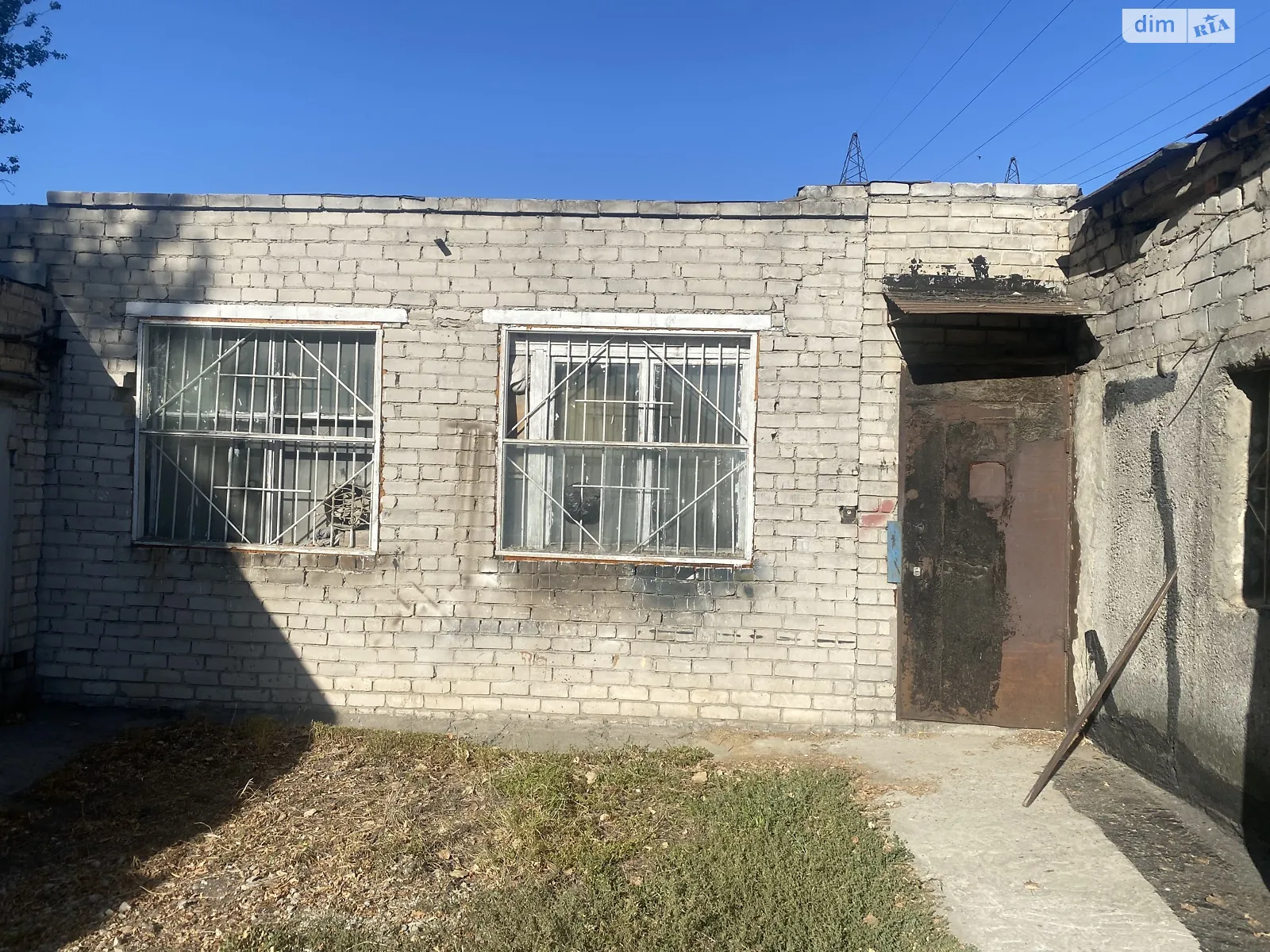 Продается объект сферы услуг 242.6 кв. м в 1-этажном здании, цена: 48000 $ - фото 1