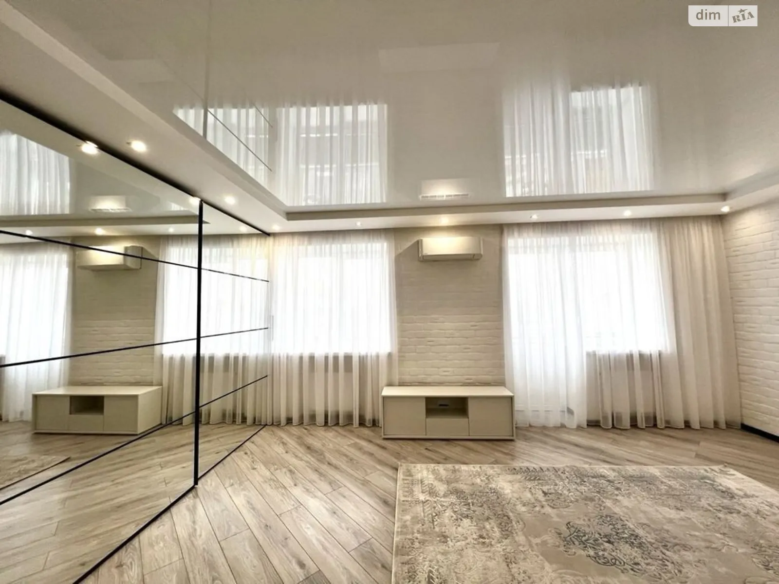 Продається 3-кімнатна квартира 107.9 кв. м у, цена: 125000 $ - фото 1