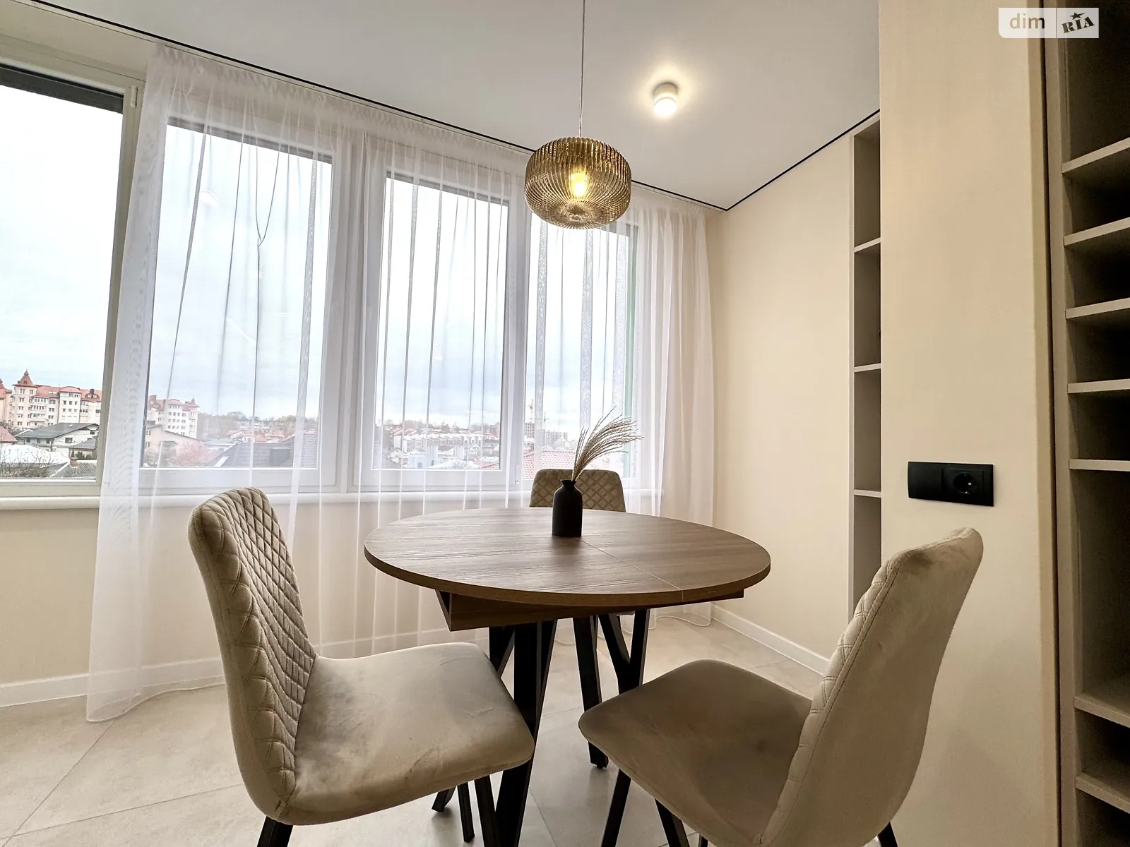 1-комнатная квартира 50 кв. м в Тернополе, просп. Бандеры Степана - фото 1