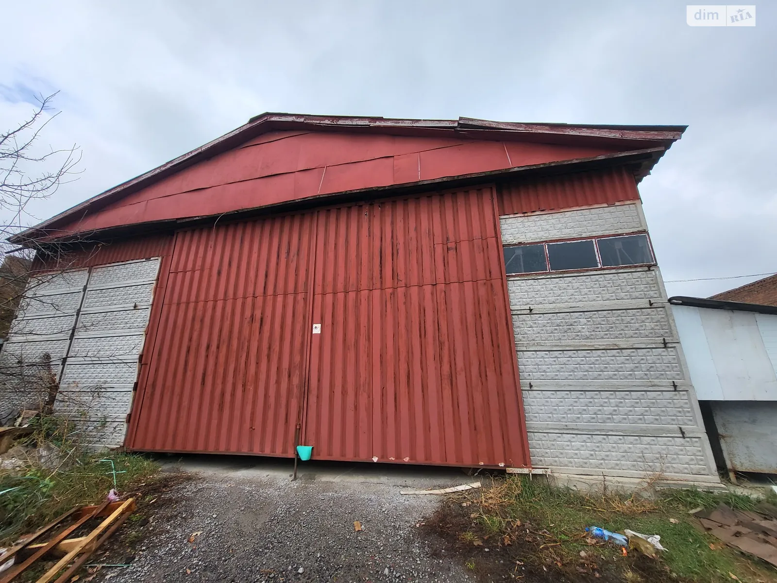 Продается помещения свободного назначения 2500 кв. м в 1-этажном здании, цена: 550000 $ - фото 1