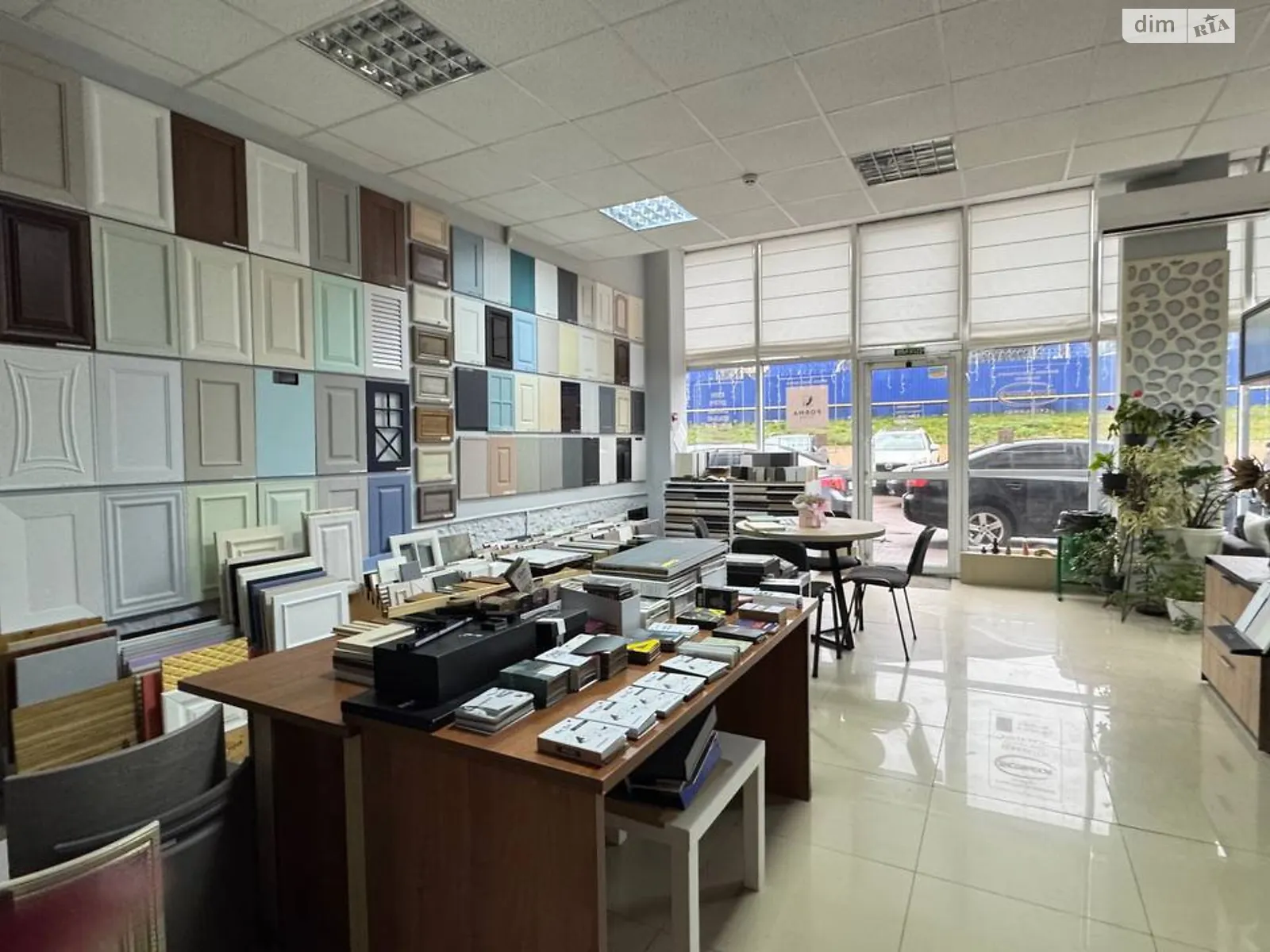 Продается помещения свободного назначения 108.4 кв. м в 1-этажном здании, цена: 216800 $ - фото 1