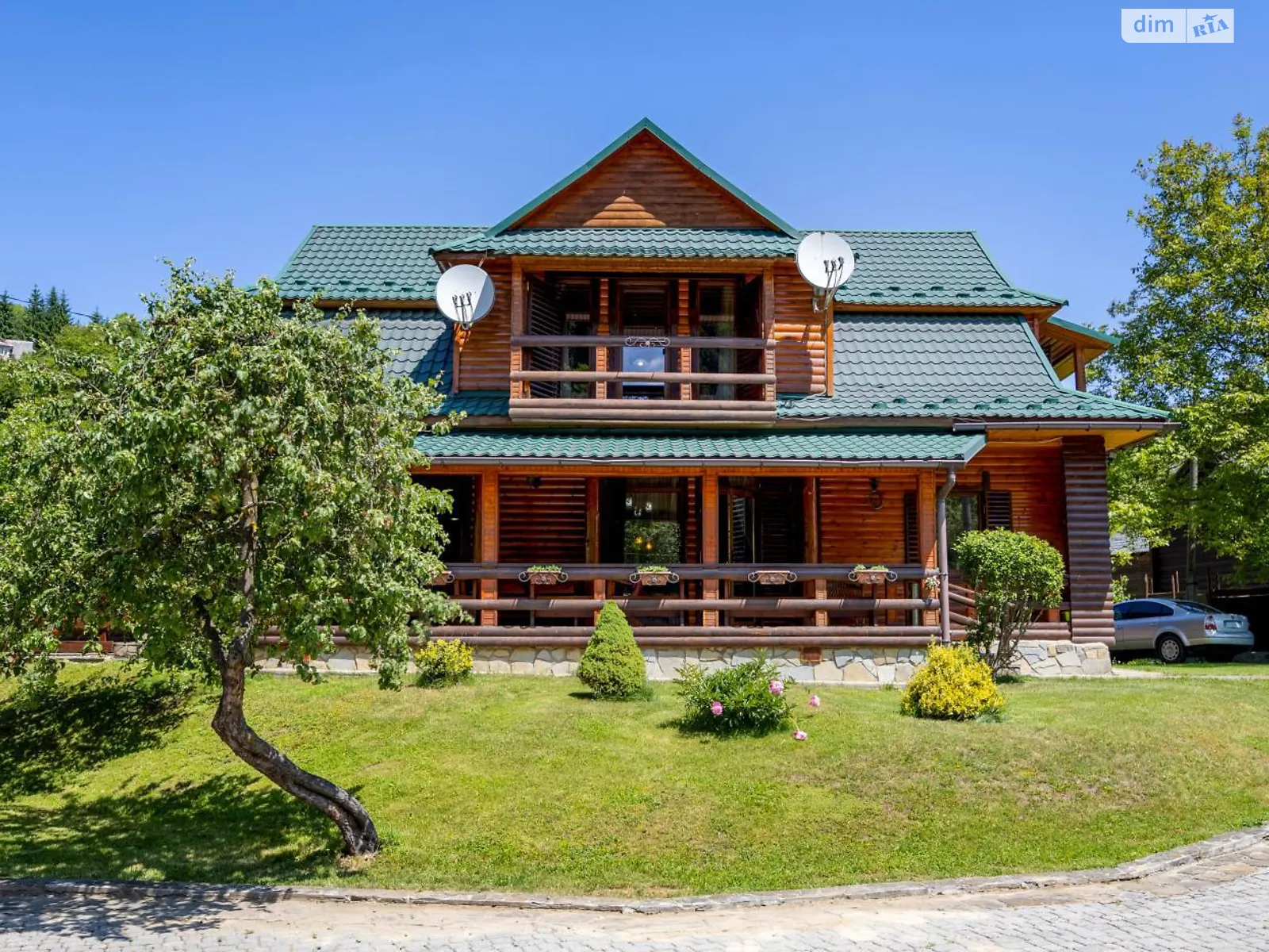 Продается дом на 2 этажа 293.3 кв. м с баней/сауной, цена: 260000 $ - фото 1