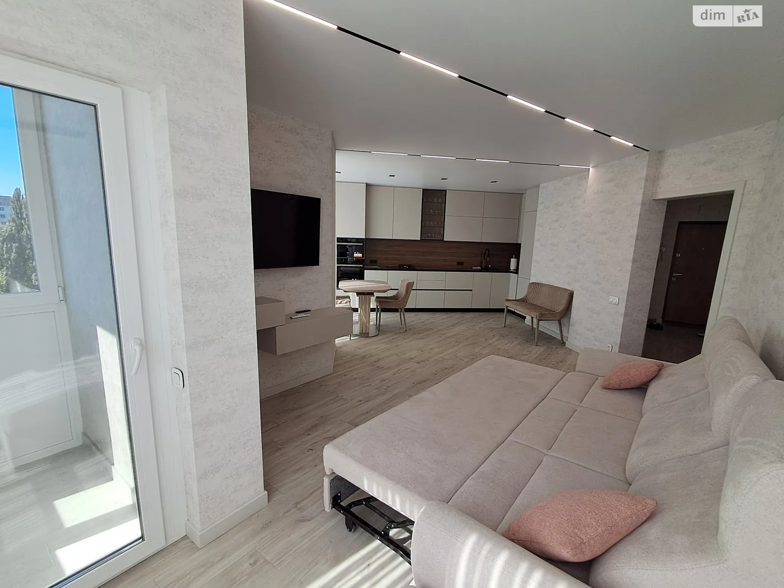 Продается 3-комнатная квартира 80.5 кв. м в Житомире, ул. Витрука, 6Г - фото 1