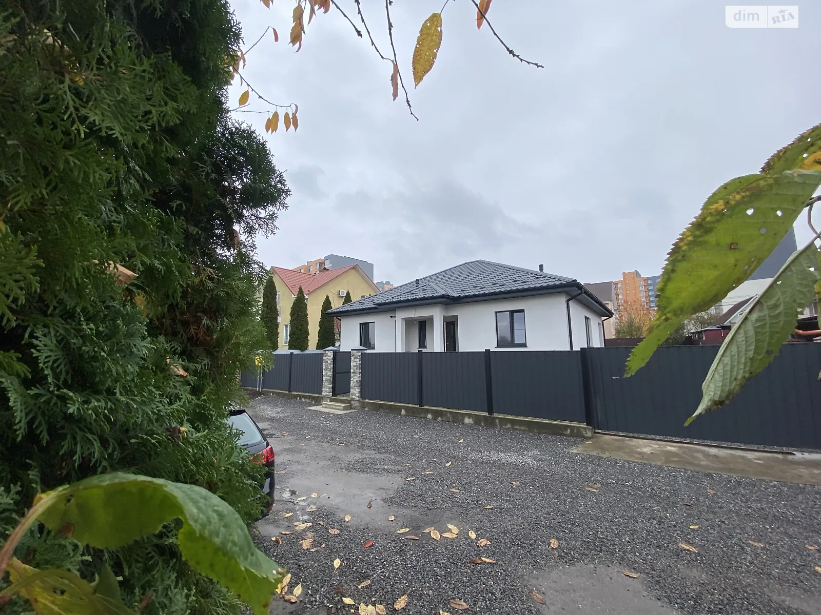 Продается одноэтажный дом 132 кв. м с баней/сауной, цена: 139999 $ - фото 1