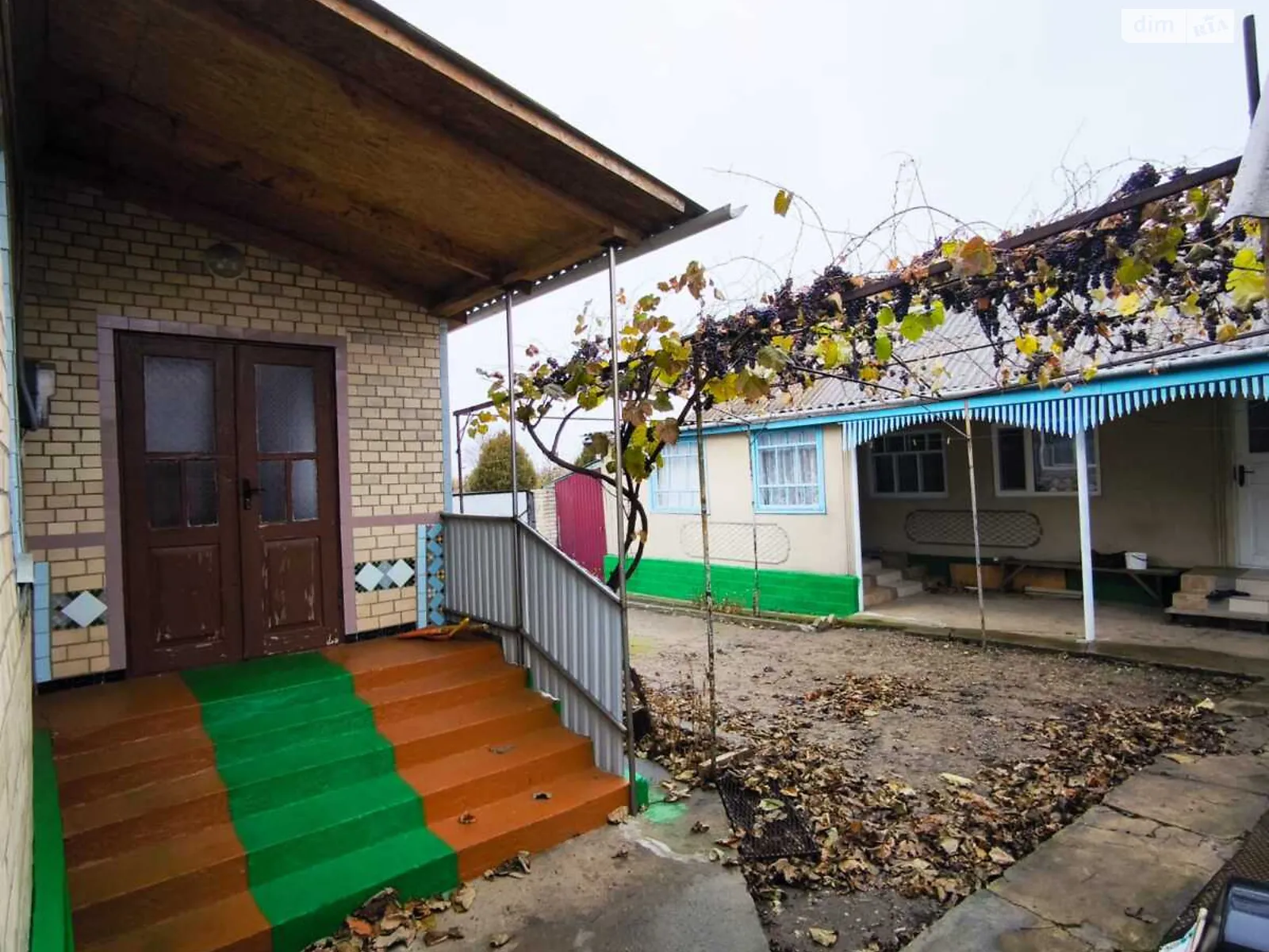 Продается одноэтажный дом 120 кв. м с гаражом, цена: 28000 $ - фото 1