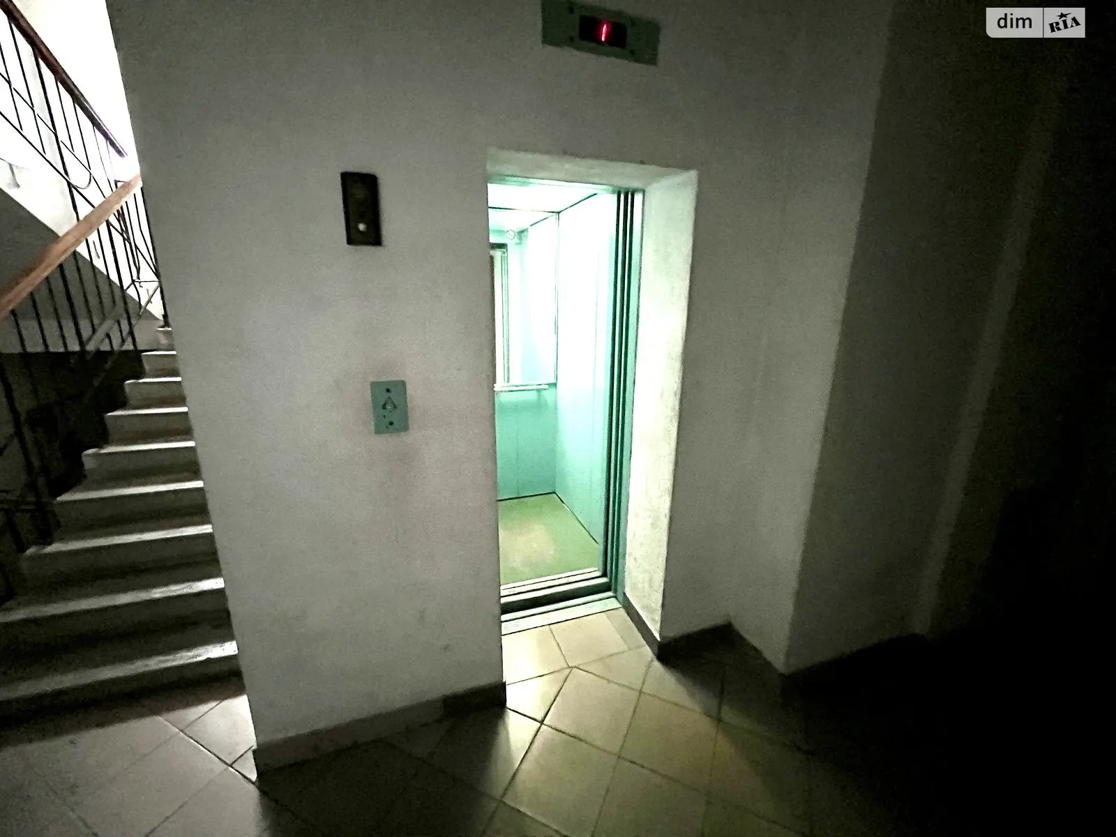 Продается 3-комнатная квартира 86 кв. м в Львове, ул. Васильченко - фото 1