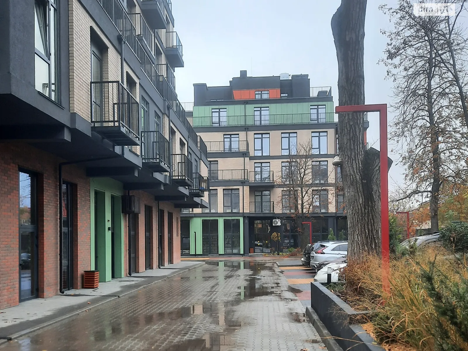 Продается 1-комнатная квартира 37 кв. м в Одессе, ул. Дачная, 28 - фото 1