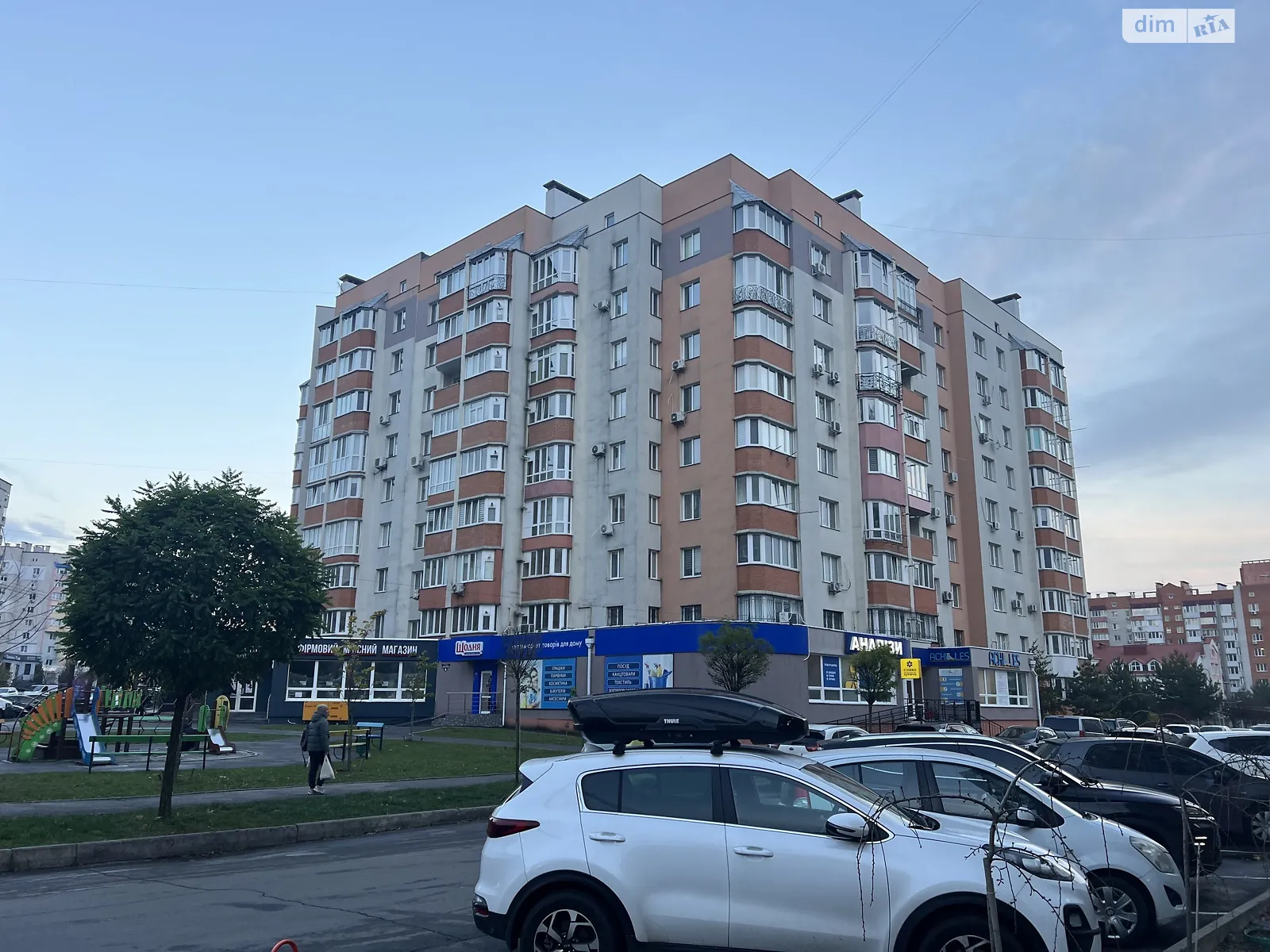 Продается 3-комнатная квартира 88.4 кв. м в Виннице, ул. Зодчих, 9 - фото 1