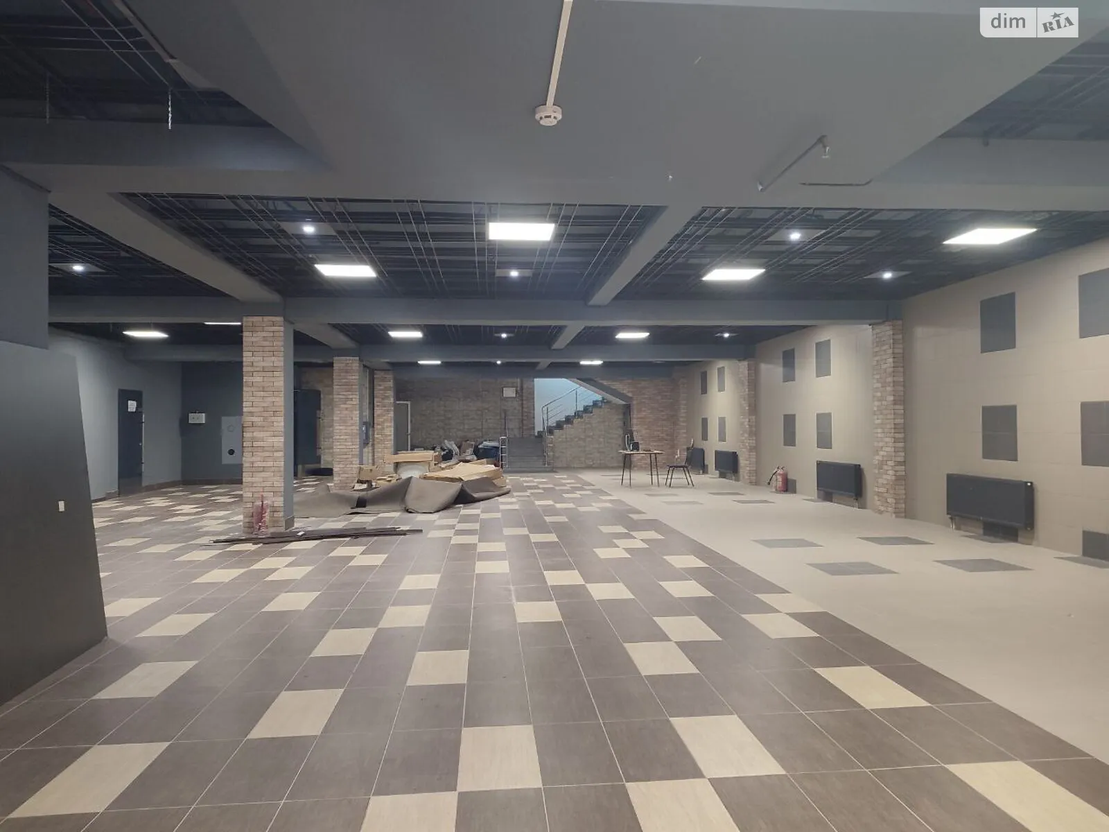 Здається в оренду об'єкт сфери послуг 540.3 кв. м в 5-поверховій будівлі, цена: 54030 грн - фото 1