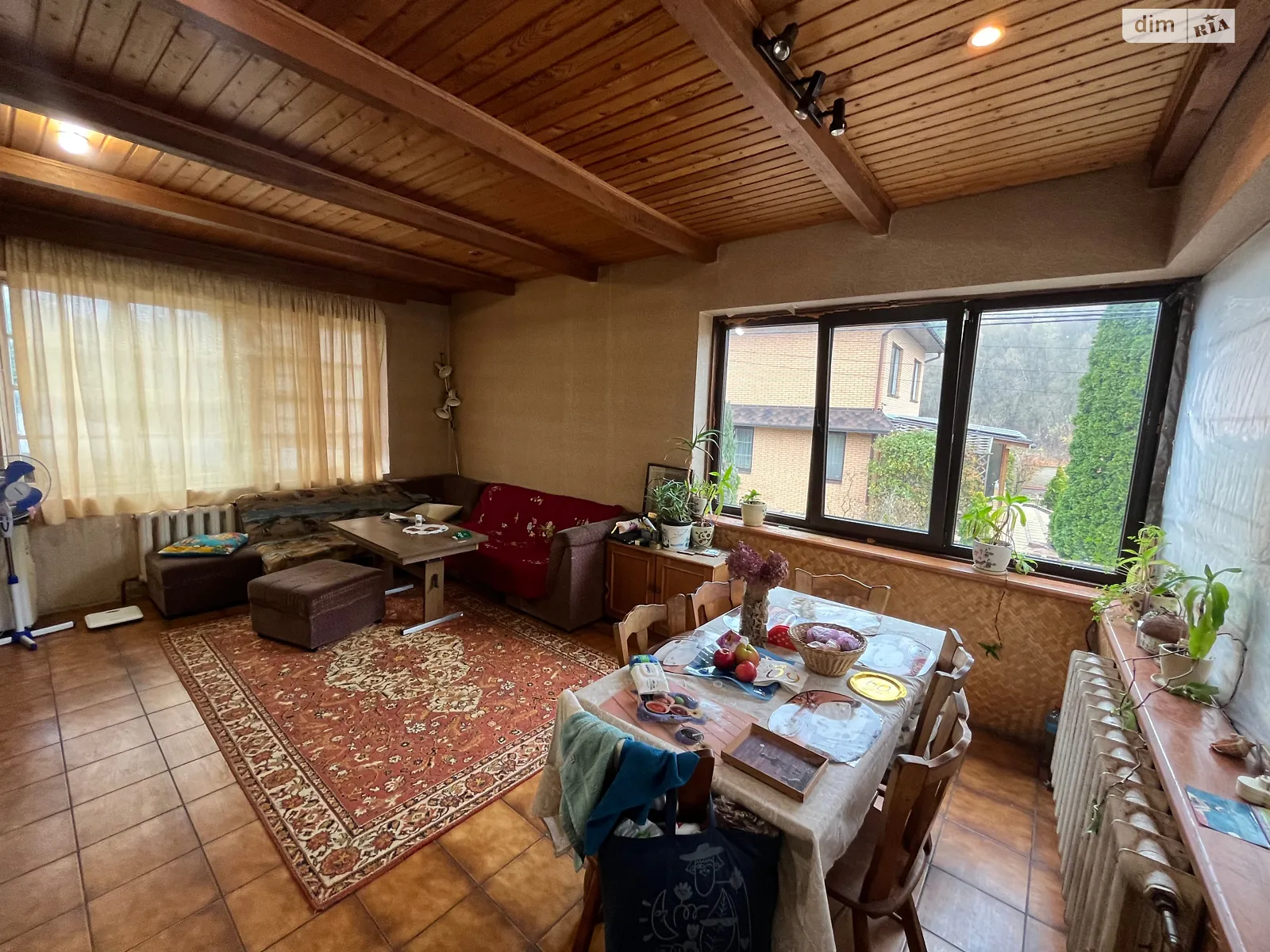 Продается дом на 3 этажа 284 кв. м с беседкой, цена: 130000 $ - фото 1