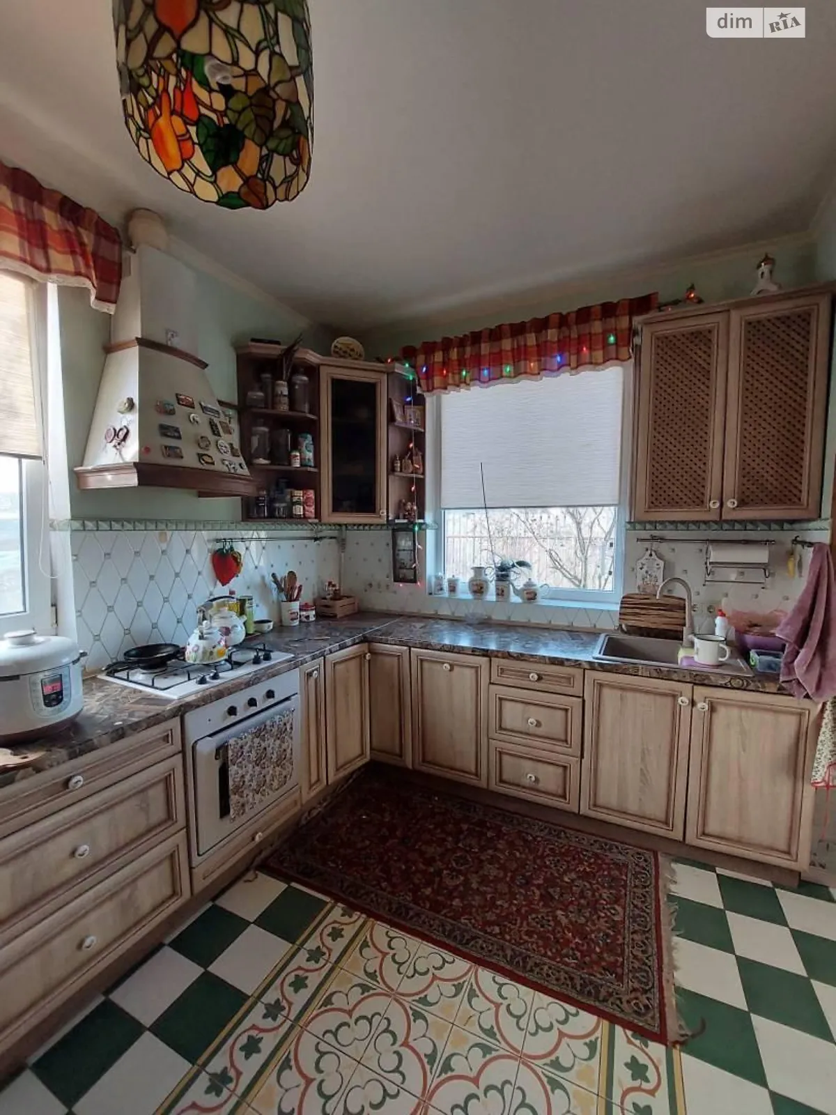 Продается дом на 2 этажа 204.4 кв. м с бассейном, цена: 120000 $ - фото 1