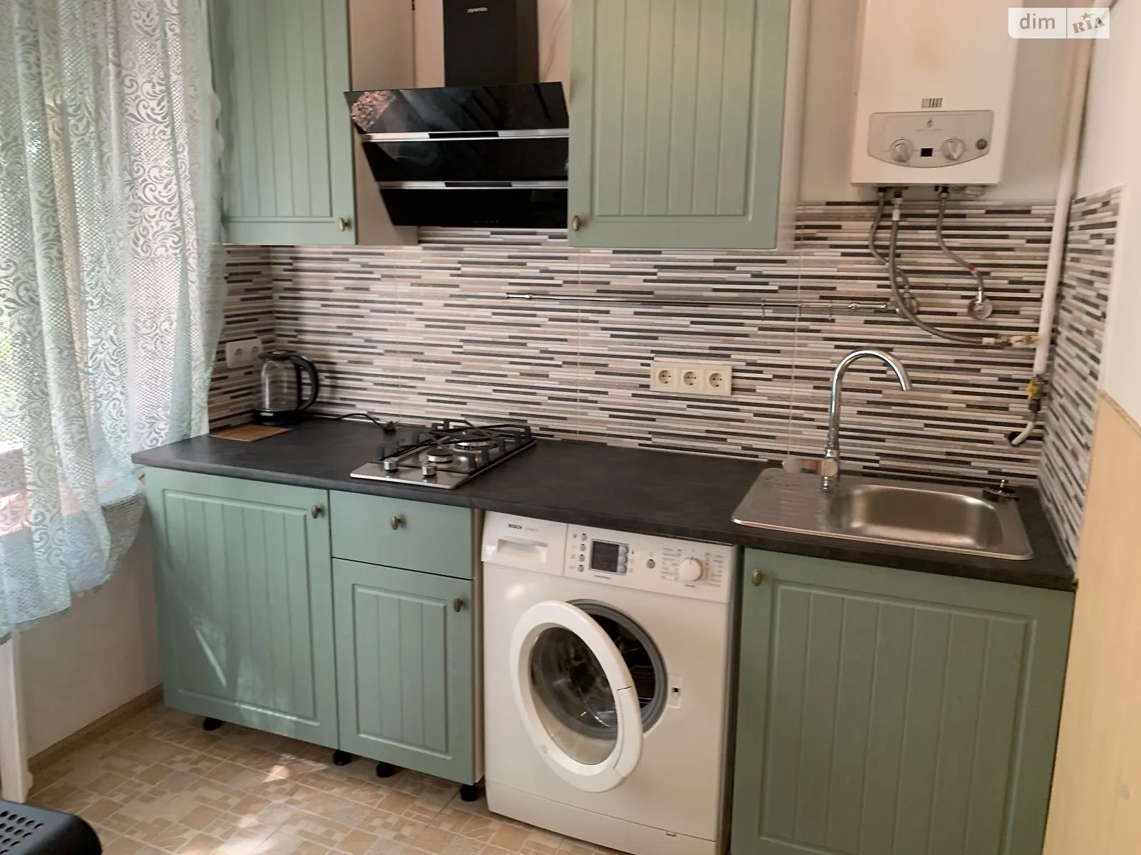 Сдается в аренду 1-комнатная квартира 30 кв. м в Львове, ул. Черемшины - фото 1