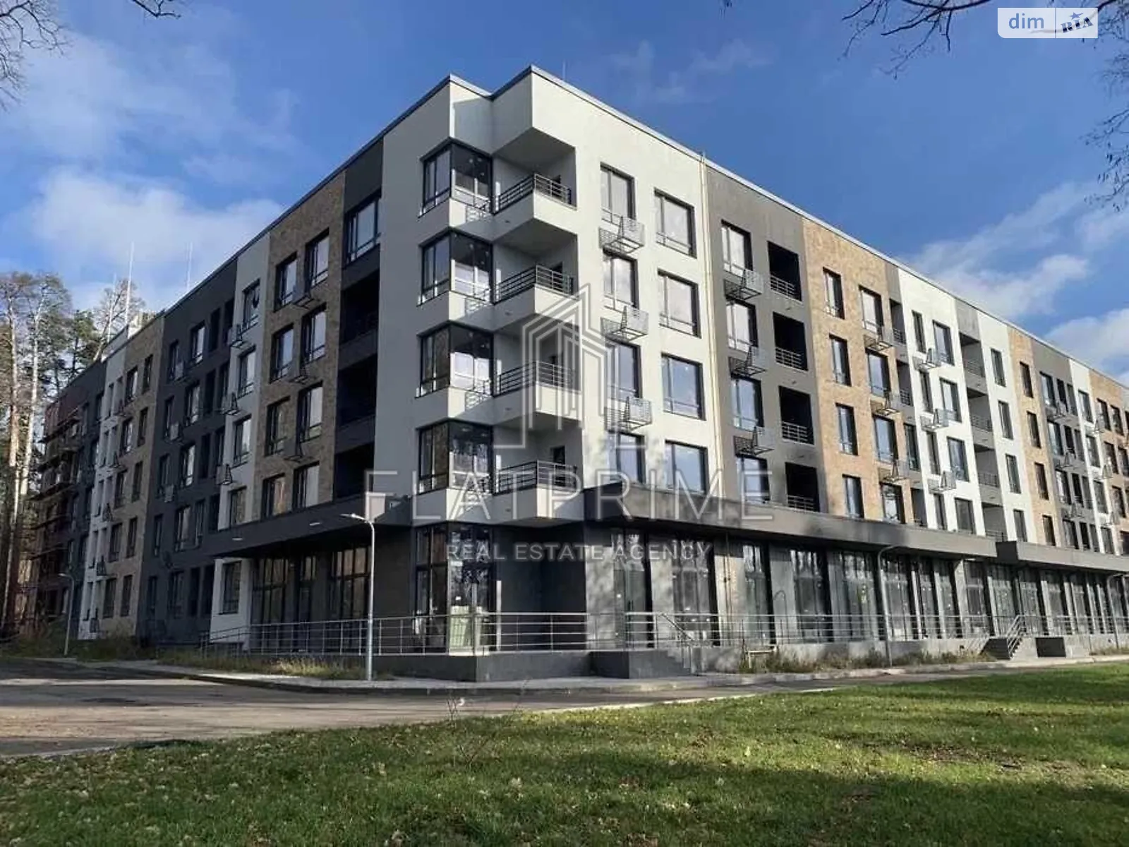 Продається 2-кімнатна квартира 53.82 кв. м у Києві, вул. Квітки Цисик, 32 - фото 1